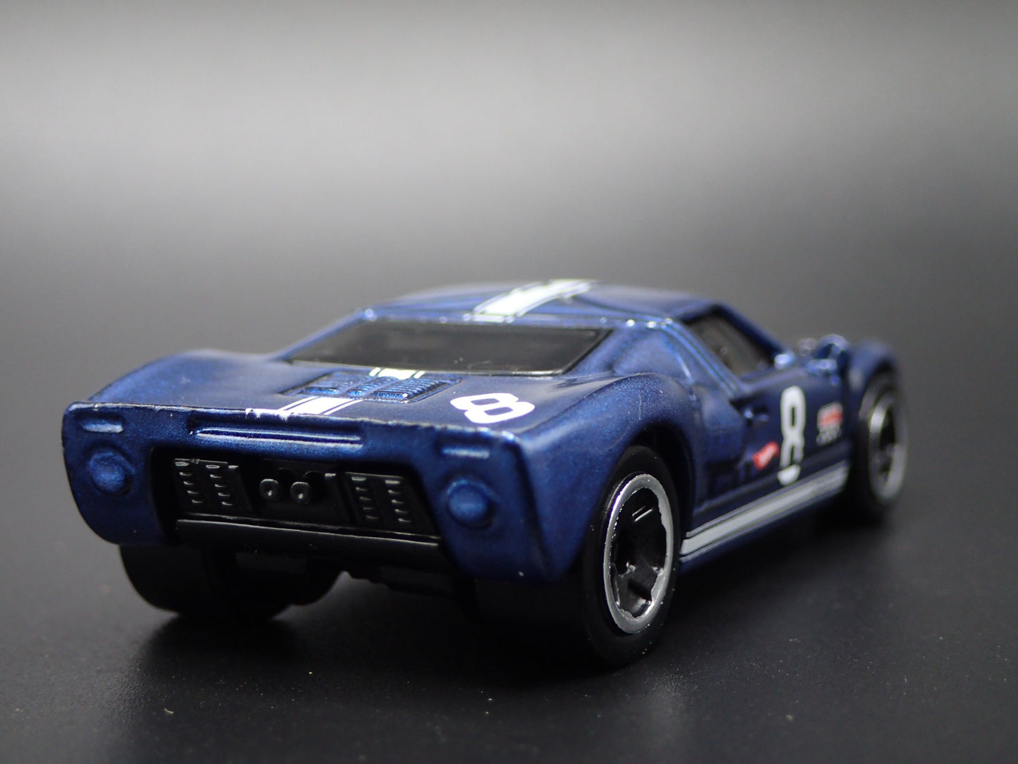 1965 65 FORD GT40 BLUE 1:64 SCALE LIMITED COLLECTIBLE DIORAMA DIECAST MODEL CAR
