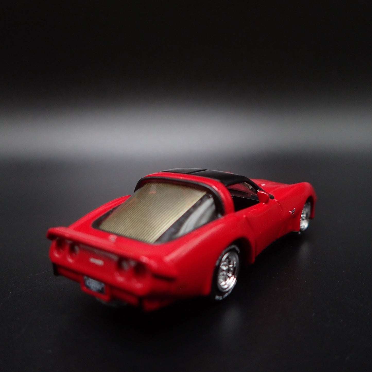1979 79 CHEVY CHEVROLET CORVETTE STINGRAY 1:64 SCALE DIORAMA DIECAST MODEL CAR