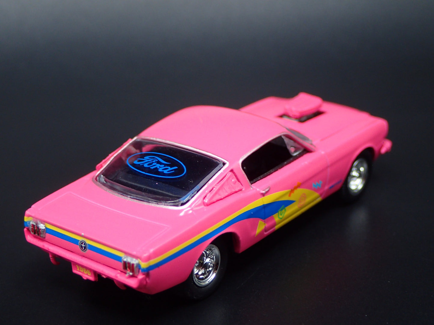 1966 66 FORD MUSTANG FASTBACK 2+2 PINK 1:64 SCALE COLLECTIBLE DIECAST MODEL CAR