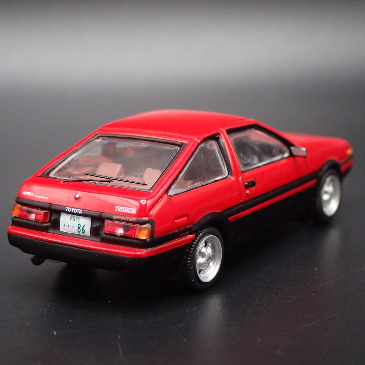 1983-1987 TOYOTA COROLLA SPRINTER TRUENO AE86 RED 1/64 SCALE DIECAST MODEL CAR