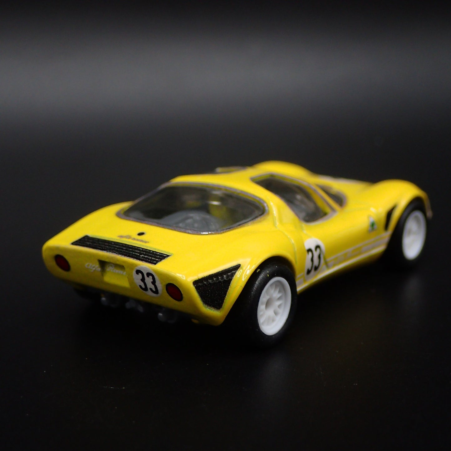 1967-1969 ALFA ROMEO 33 STRADALE YELLOW 1:64 SCALE DIORAMA DIECAST MODEL CAR