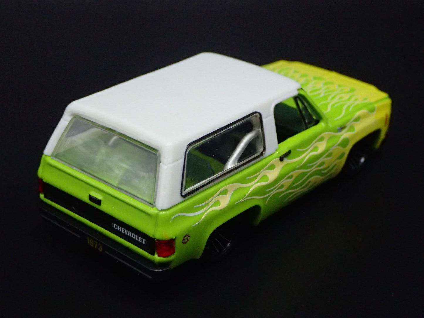 1973 73 CHEVY CHEVROLET K5 BLAZER SQUAREBODY GREEN 1:64 SCALE DIECAST MODEL CAR