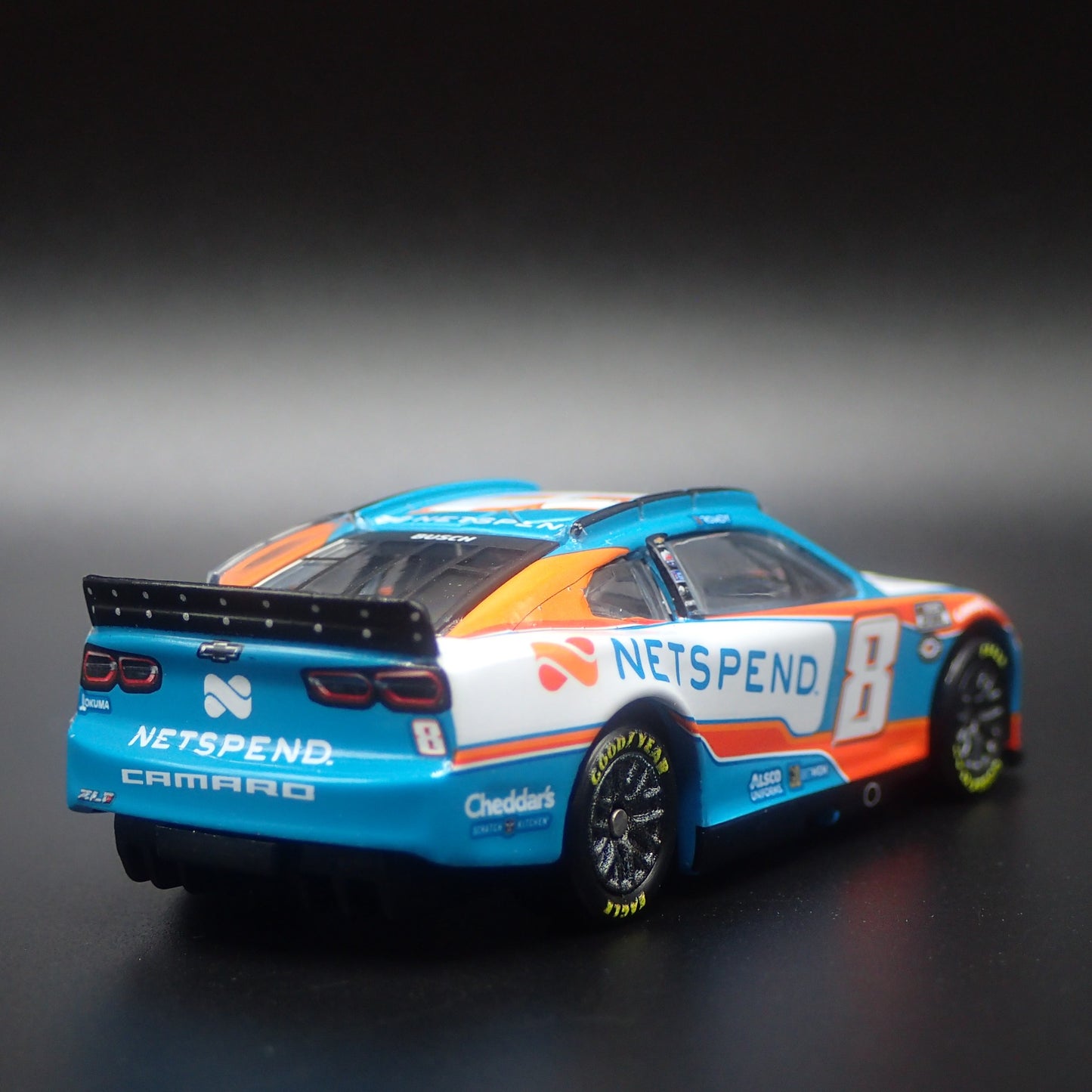 2023 23 CHEVROLET CAMARO ZL1 8 KYLE BUSCH NETSPEND NASCAR 1:64 DIECAST MODEL CAR