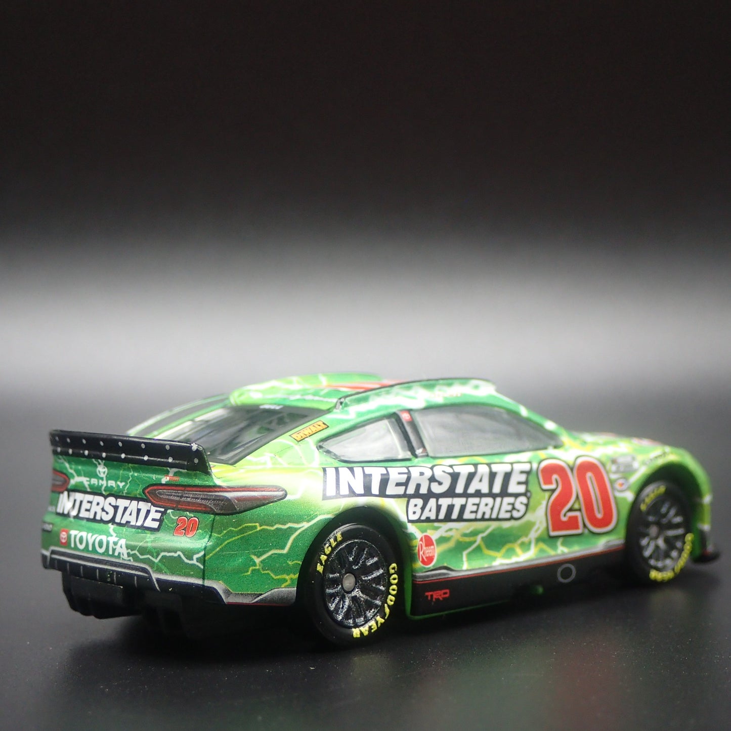 2023 TOYOTA CAMRY 20 CHRISTOPHER BELL INTERSTATE BATTERIES NASCAR 1:64 DIECAST