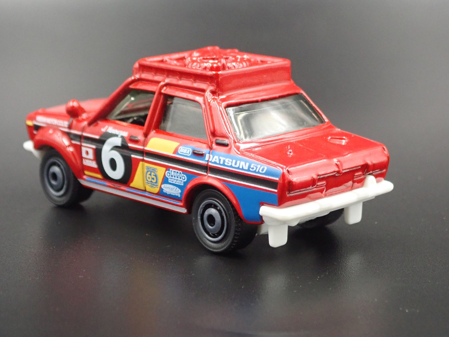 1968-1973 DATSUN 510 RALLY RED 1:64 SCALE COLLECTIBLE DIORAMA DIECAST MODEL CAR