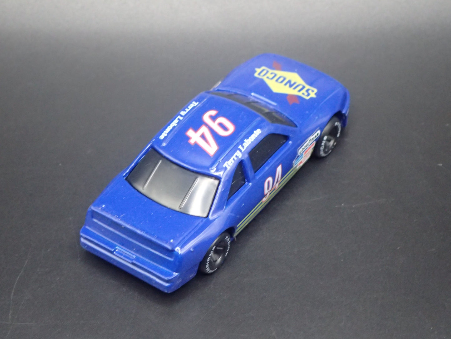 1991 91 OLDSMOBILE CUTLASS 94 TERRY LABONTE NASCAR 1:64 SCALE DIECAST MODEL CAR