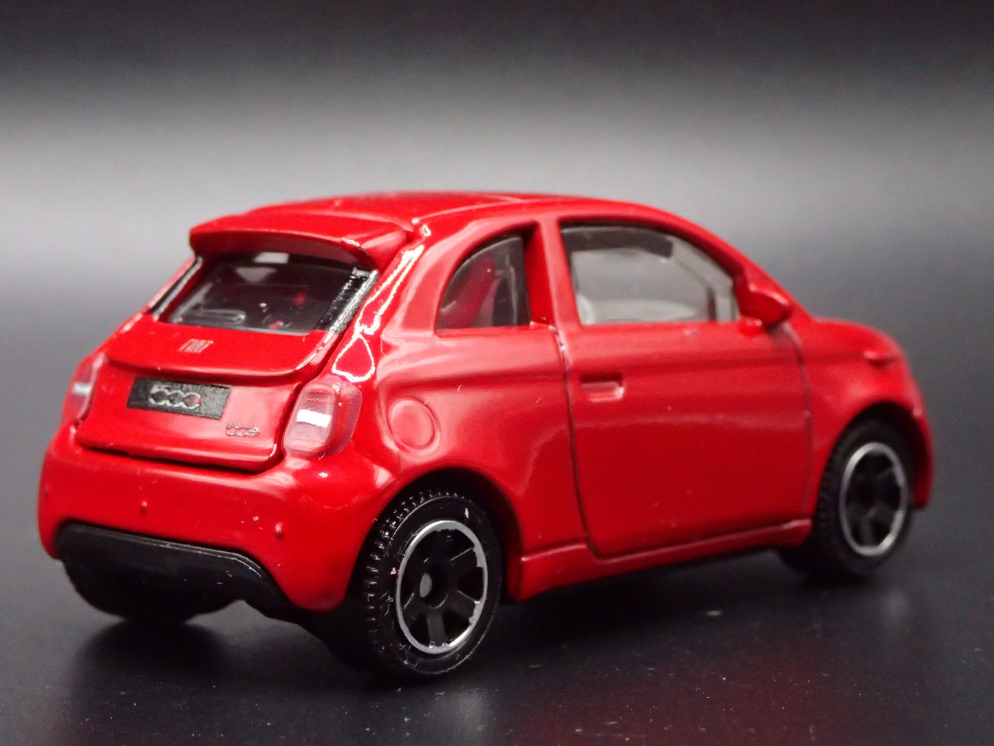 2020-2025 FIAT 500E 2 TWO DOOR RED 1/64 SCALE COLLECTIBLE DIECAST MODEL CAR