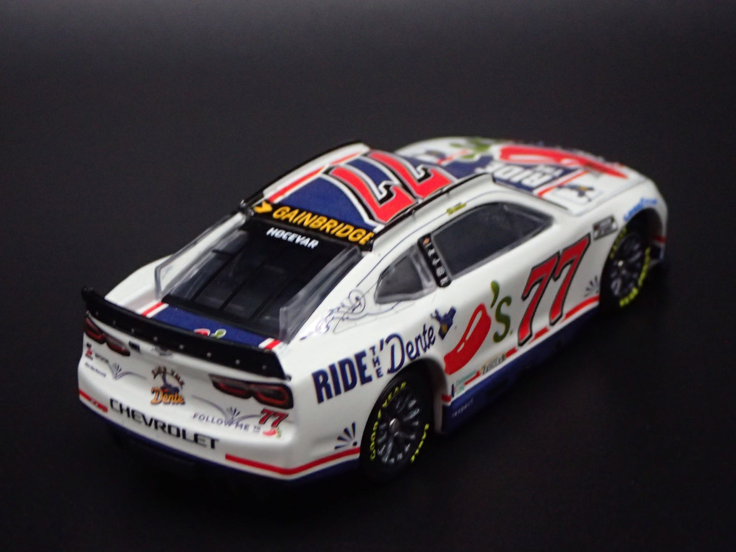 2025 25 CHEVY CAMARO ZL1 77 CARSON HOCEVAR CHILIS RIDE NASCAR 1:64 DIECAST CAR