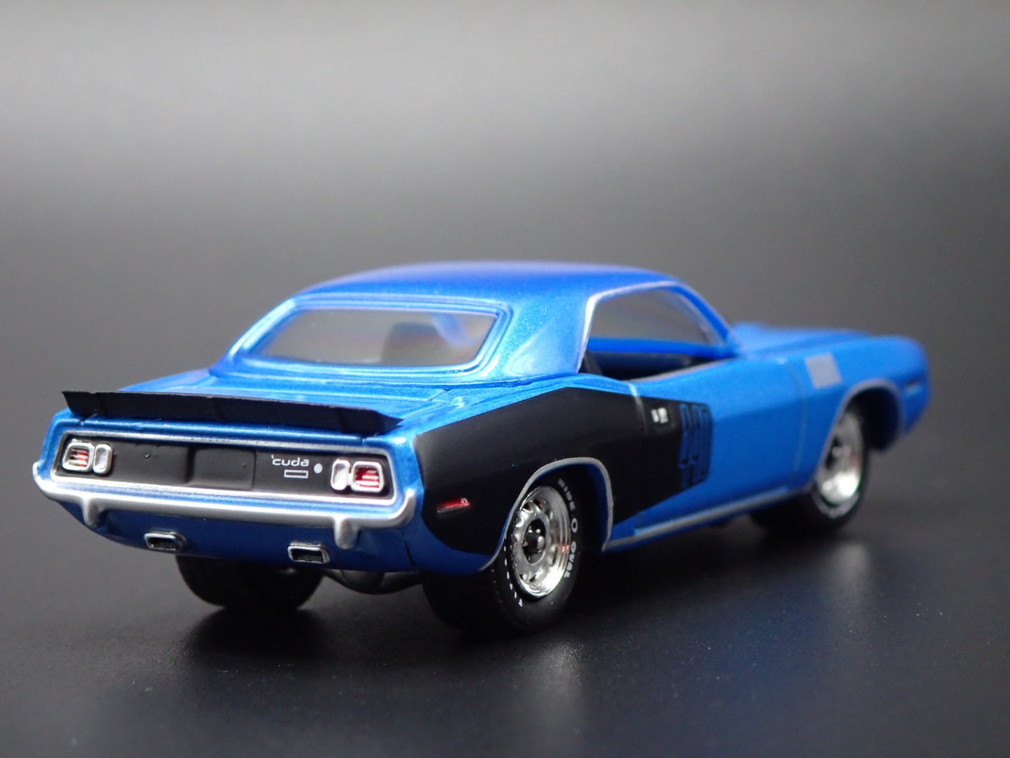 1971 71 PLYMOUTH HEMI CUDA 440 6BBL BLUE 1:64 SCALE DIORAMA DIECAST MODEL CAR