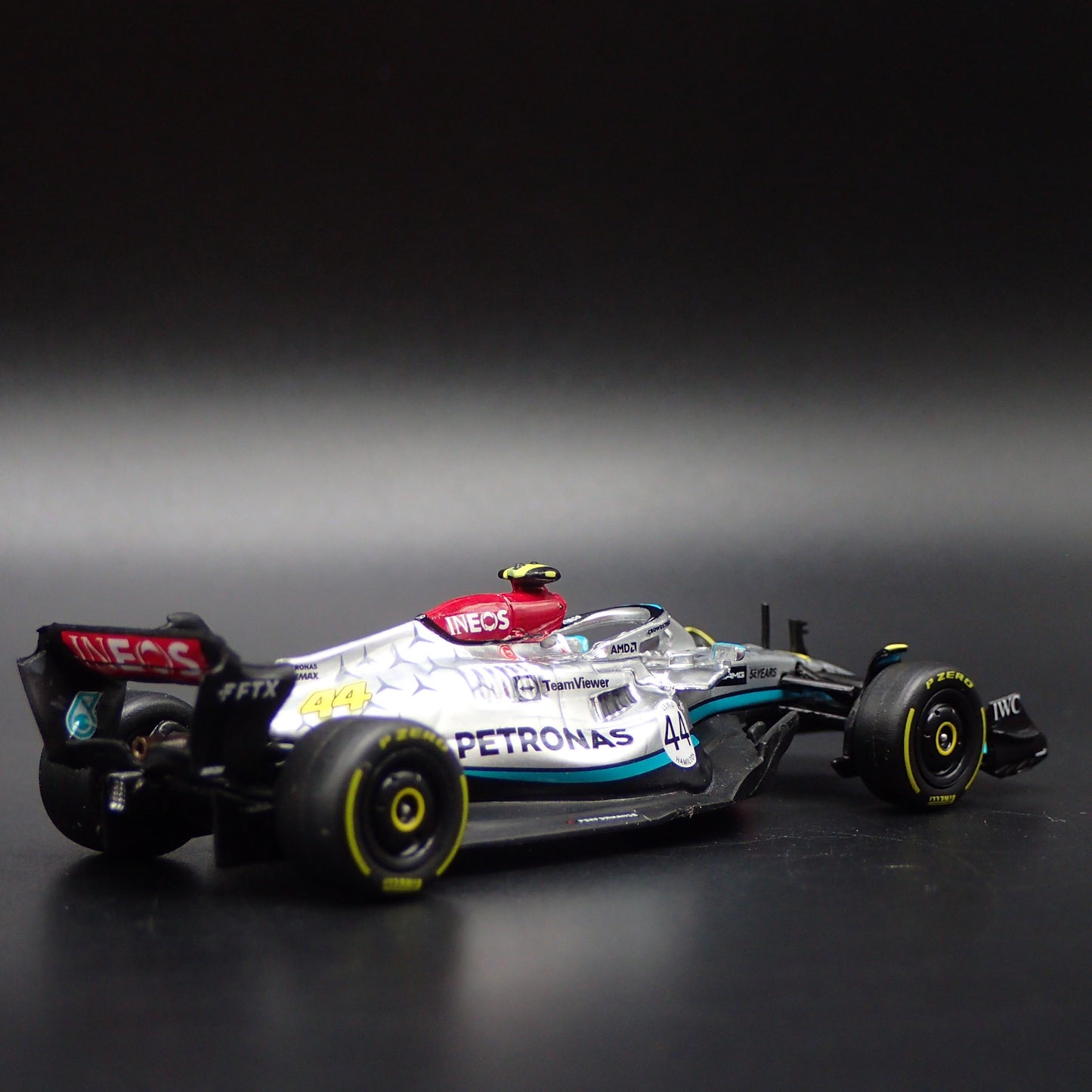 MERCEDES-AMG F1 W13 E PERFORMANCE LEWIS HAMILTON 44 1:64 SCALE DIECAST MODEL CAR