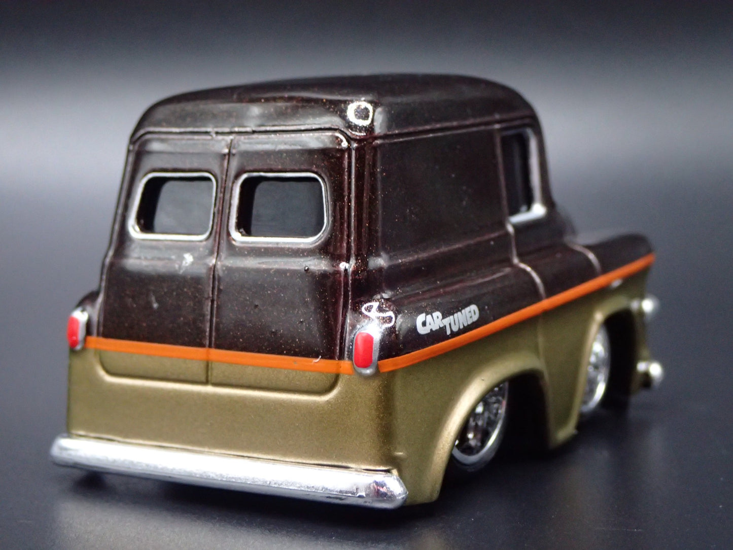 1957 57 GMC PANEL TRUCK TUNED 1/64 SCALE COLLECTIBLE DIORAMA DIECAST MODEL CAR