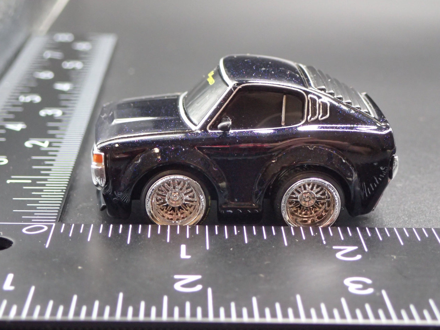 1970-1977 TOYOTA CELICA CAR TUNED JDM BLACK 1:64 SCALE DIORAMA DIECAST MODEL CAR