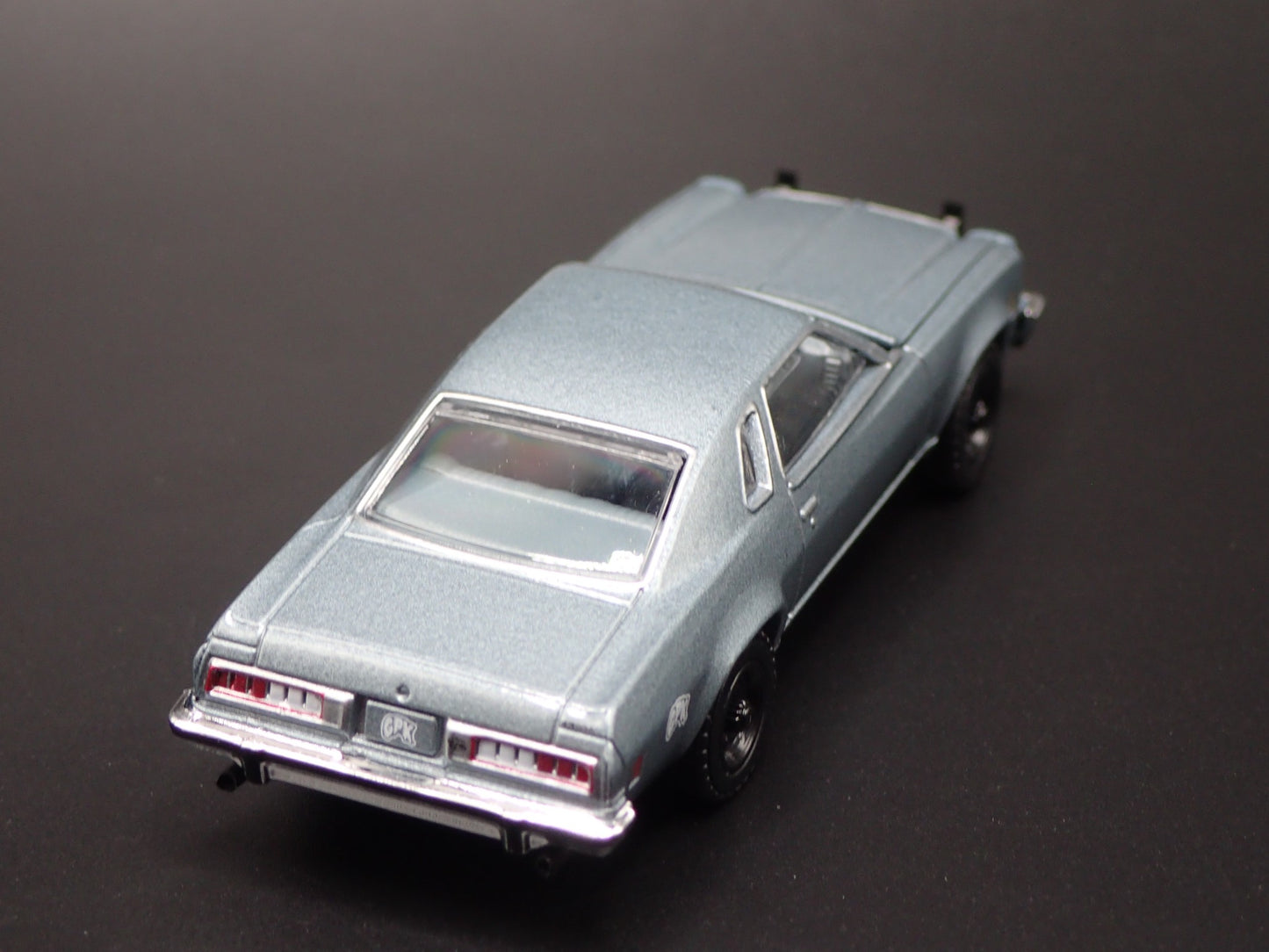 1977 77 CHEVY CHEVROLET CHEVELLE MALIBU SAY ANYTHING 1:64 DIECAST MODEL CAR