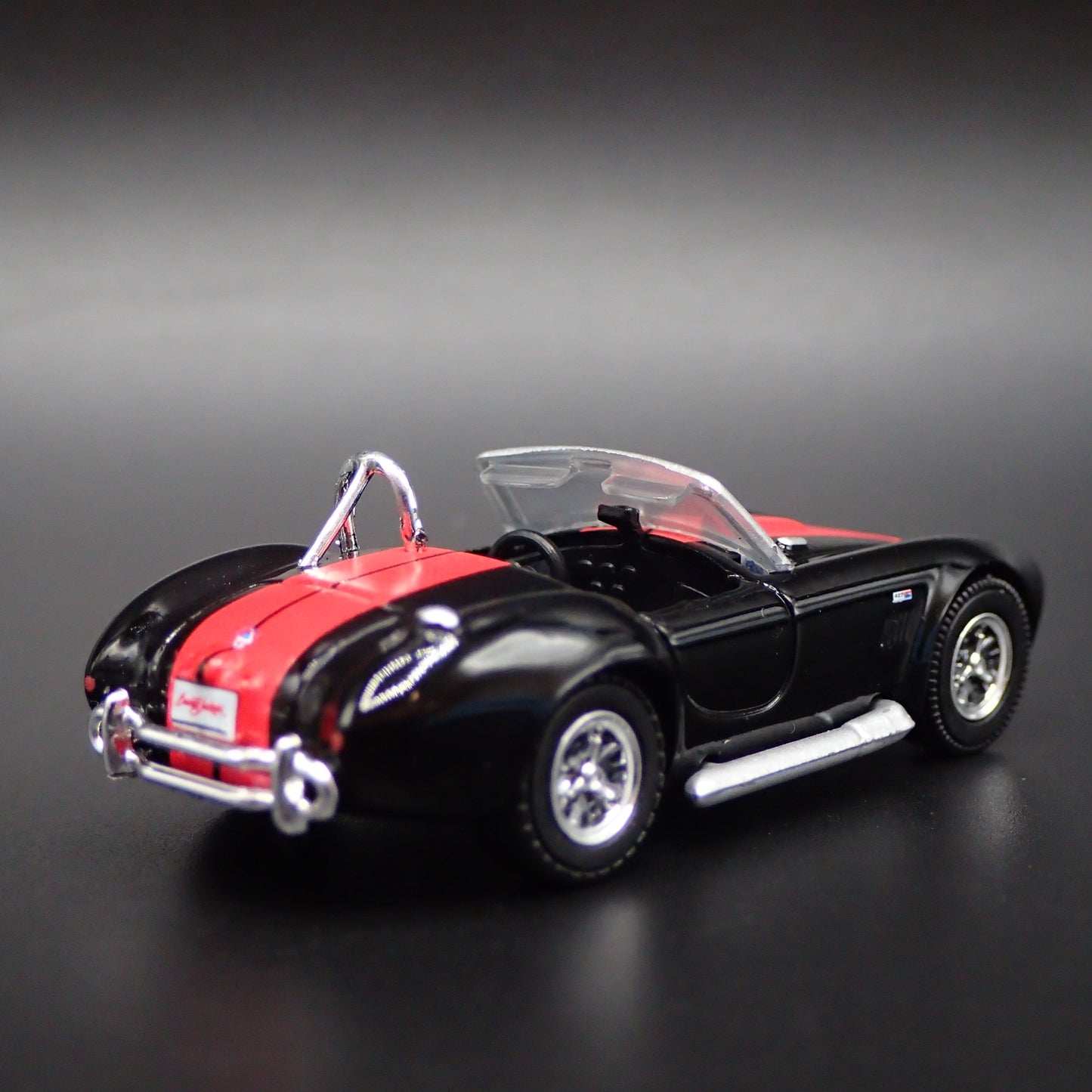 1965 65 SHELBY COBRA 427 S/C BLACK 1:64 SCALE COLLECTIBLE DIECAST MODEL CAR