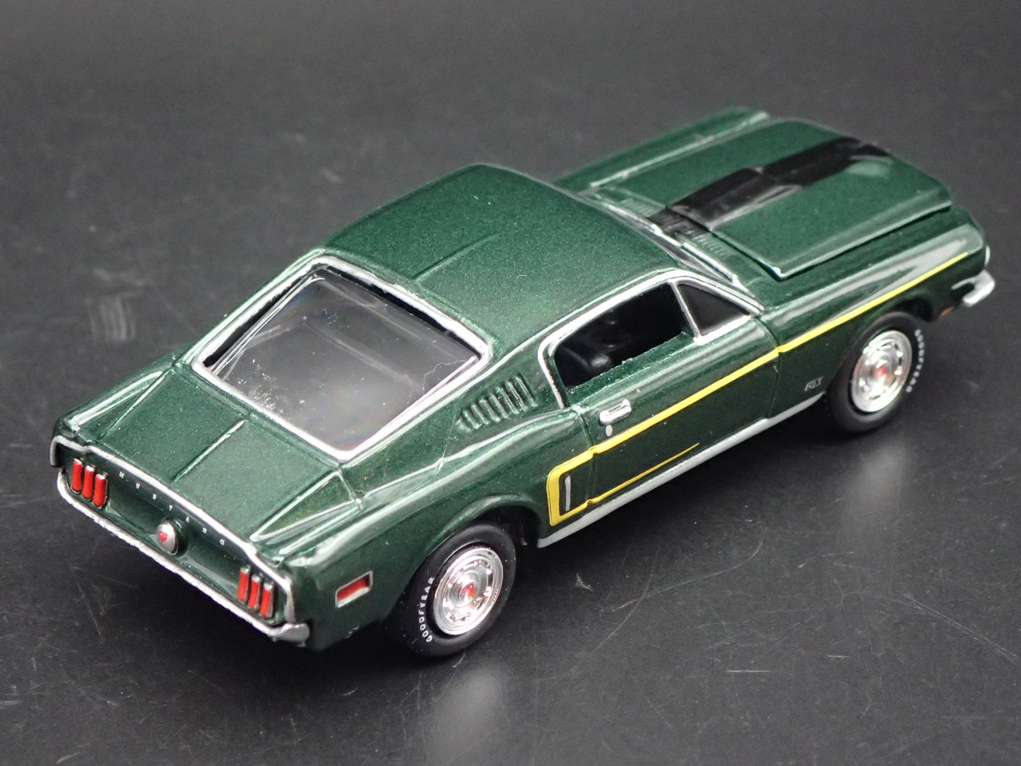 1968 68 FORD MUSTANG GT FASTBACK GREEN 1:64 SCALE COLLECTIBLE DIECAST MODEL CAR