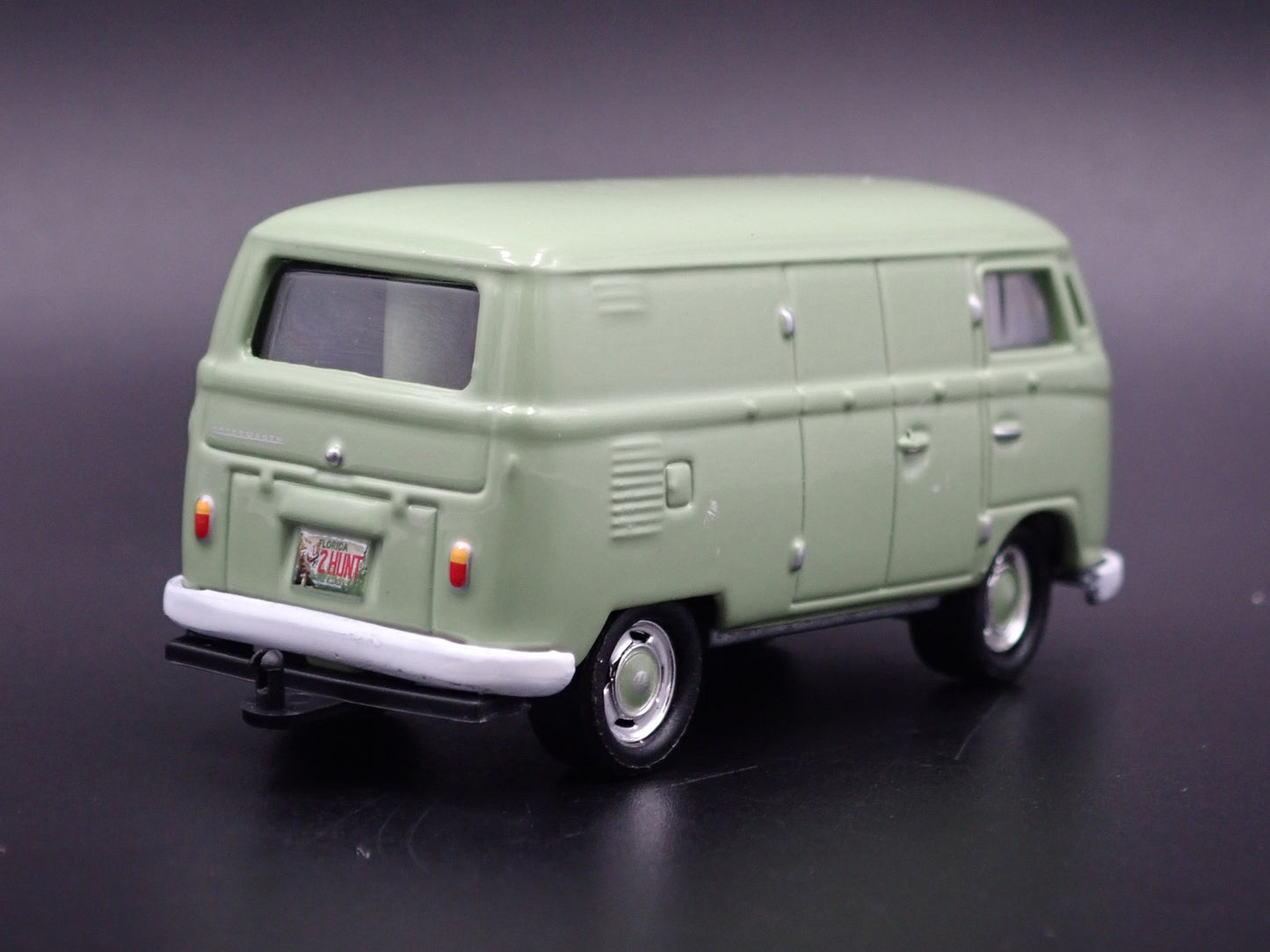 1950-1967 VW VOLKSWAGEN TYPE 2 PANEL VAN W HITCH 1:64 SCALE DIECAST MODEL CAR