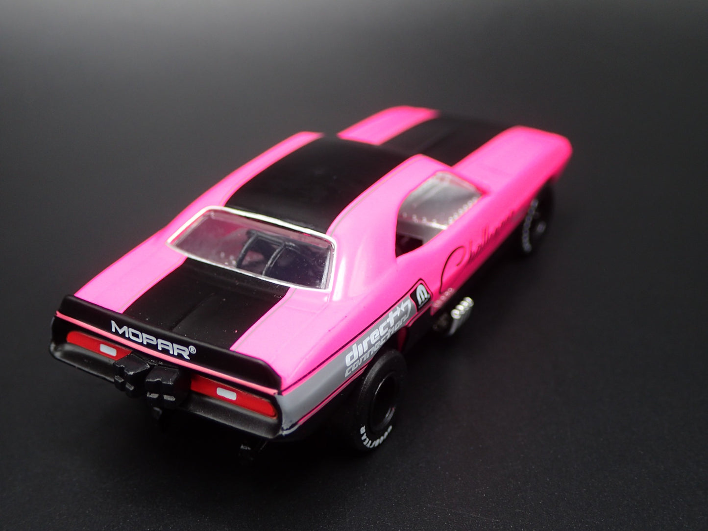 1971 71 DODGE CHALLENGER FUNNY CAR MOPAR 1:64 SCALE DIORAMA DIECAST MODEL CAR