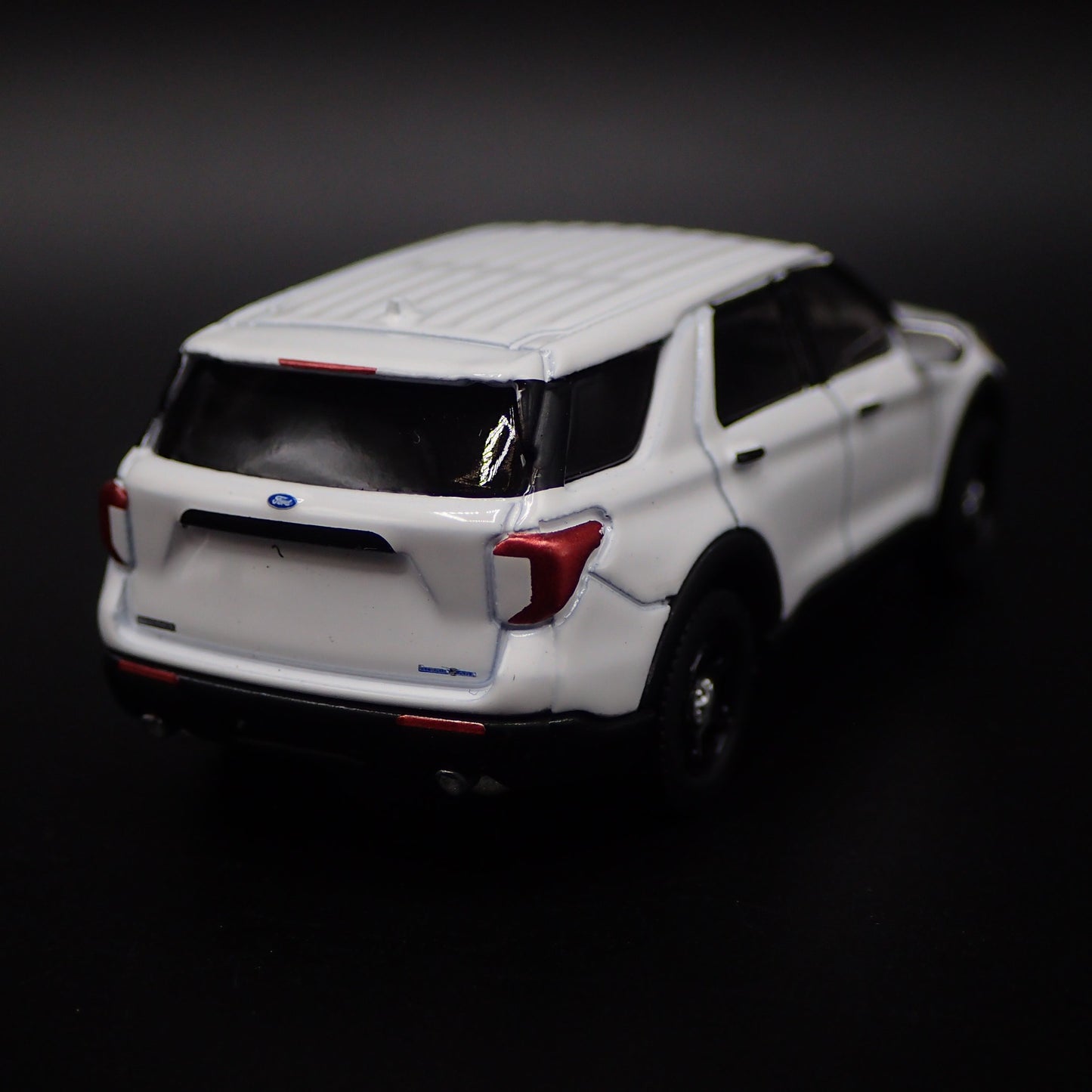 2020-2025 FORD EXPLORER SUV 1:64 SCALE COLLECTIBLE DIORAMA DIECAST MODEL CAR