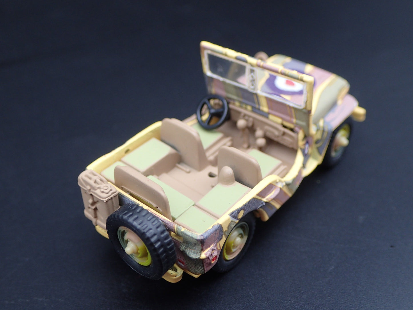 WWII WILLYS MB JEEP BRITISH ARMY SPECIAL AIR SERVICE 1:64 DIECAST MODEL CAR