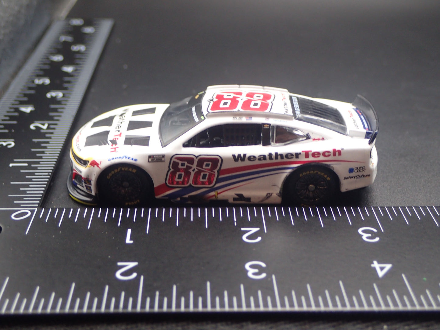 2025 CHEVY CAMARO 88 SHANE VAN GISBERGEN WEATHERTECH NASCAR 1:64 DIECAST MODEL