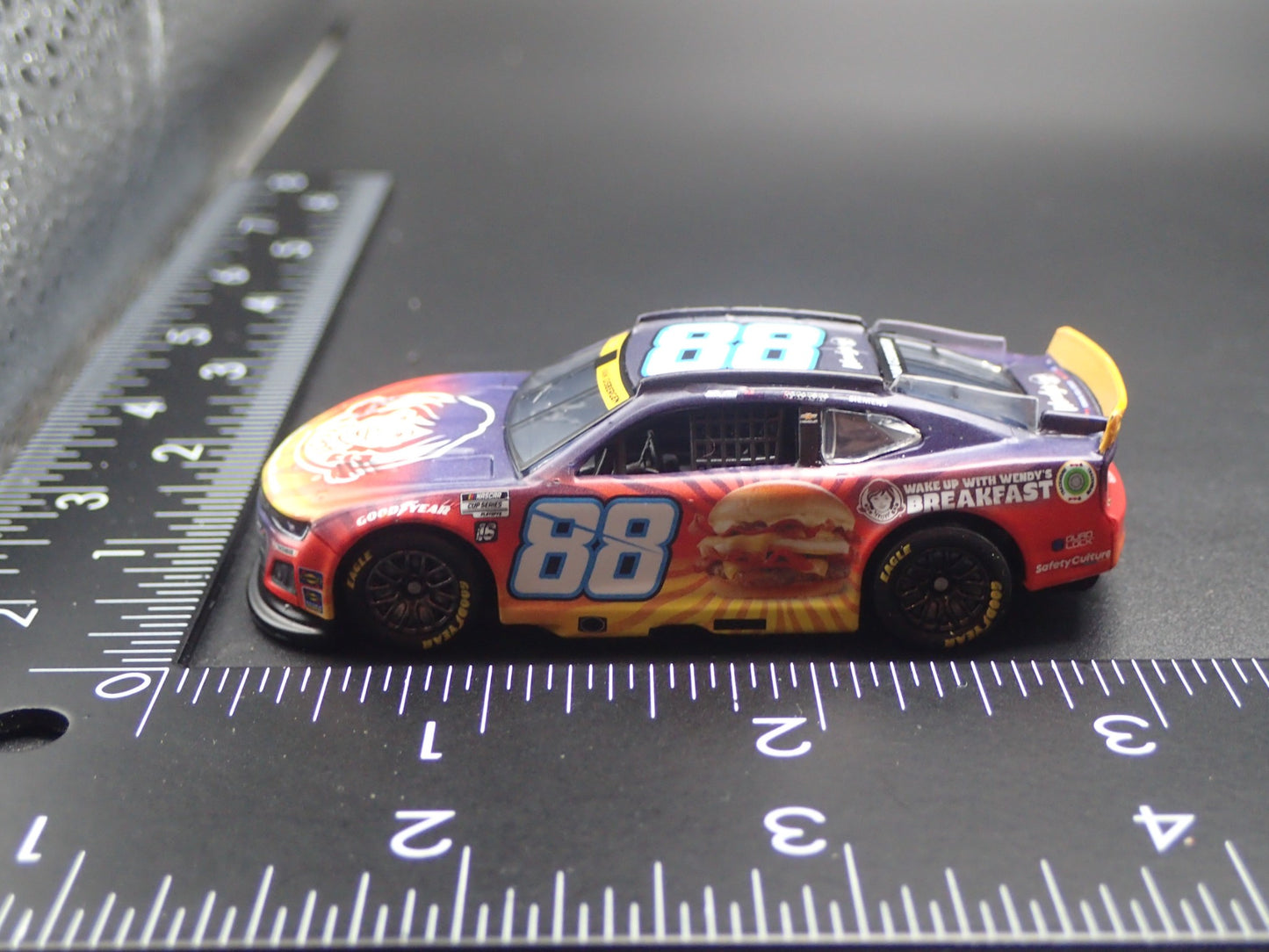 2025 25 CHEVY CAMARO 88 SHANE VAN GISBERGEN WENDYS NASCAR 1:64 DIECAST MODEL CAR