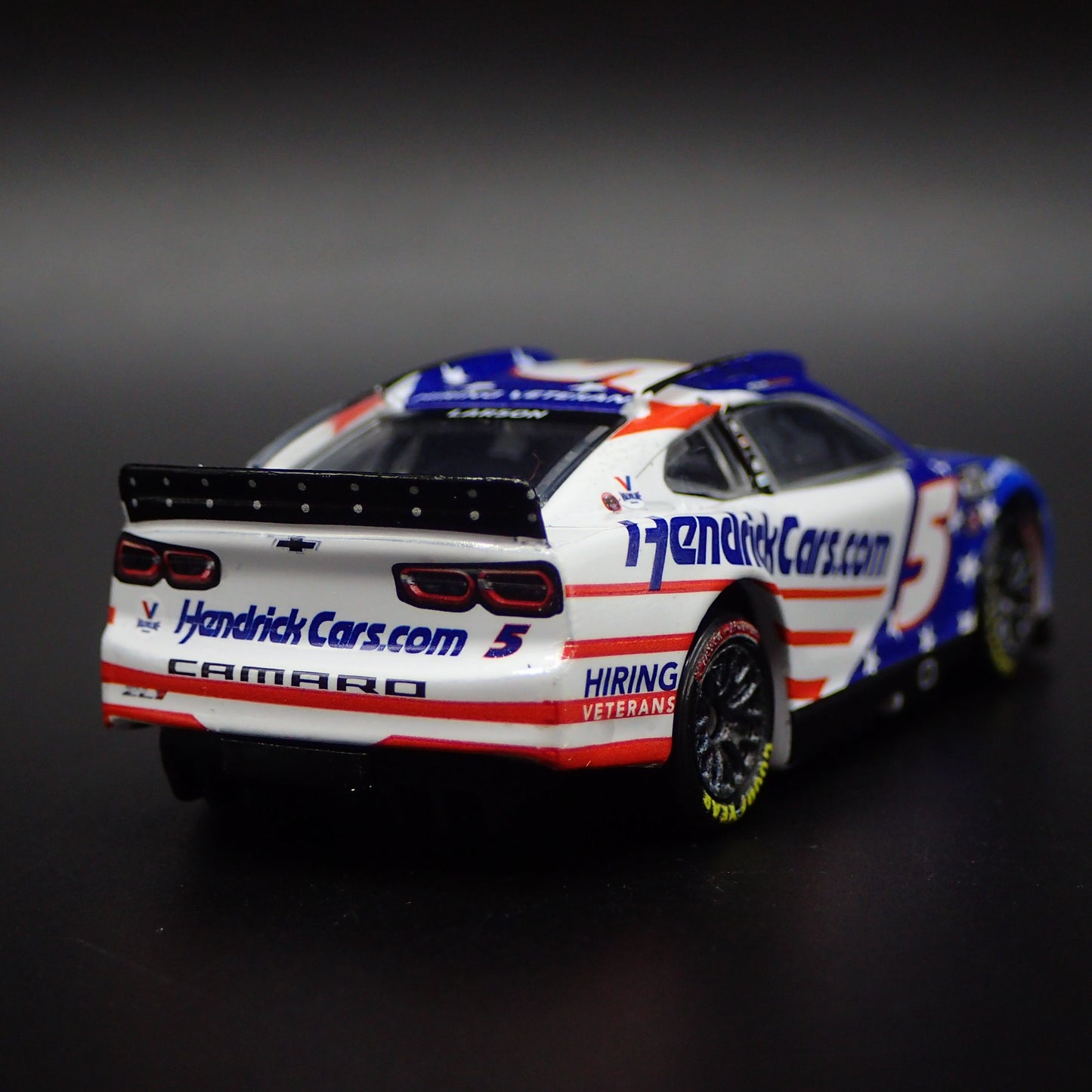 2022 CHEVY CAMARO ZL1 #5 KYLE LARSON NASCAR SALUTES 1:64 SCALE DIECAST MODEL CAR