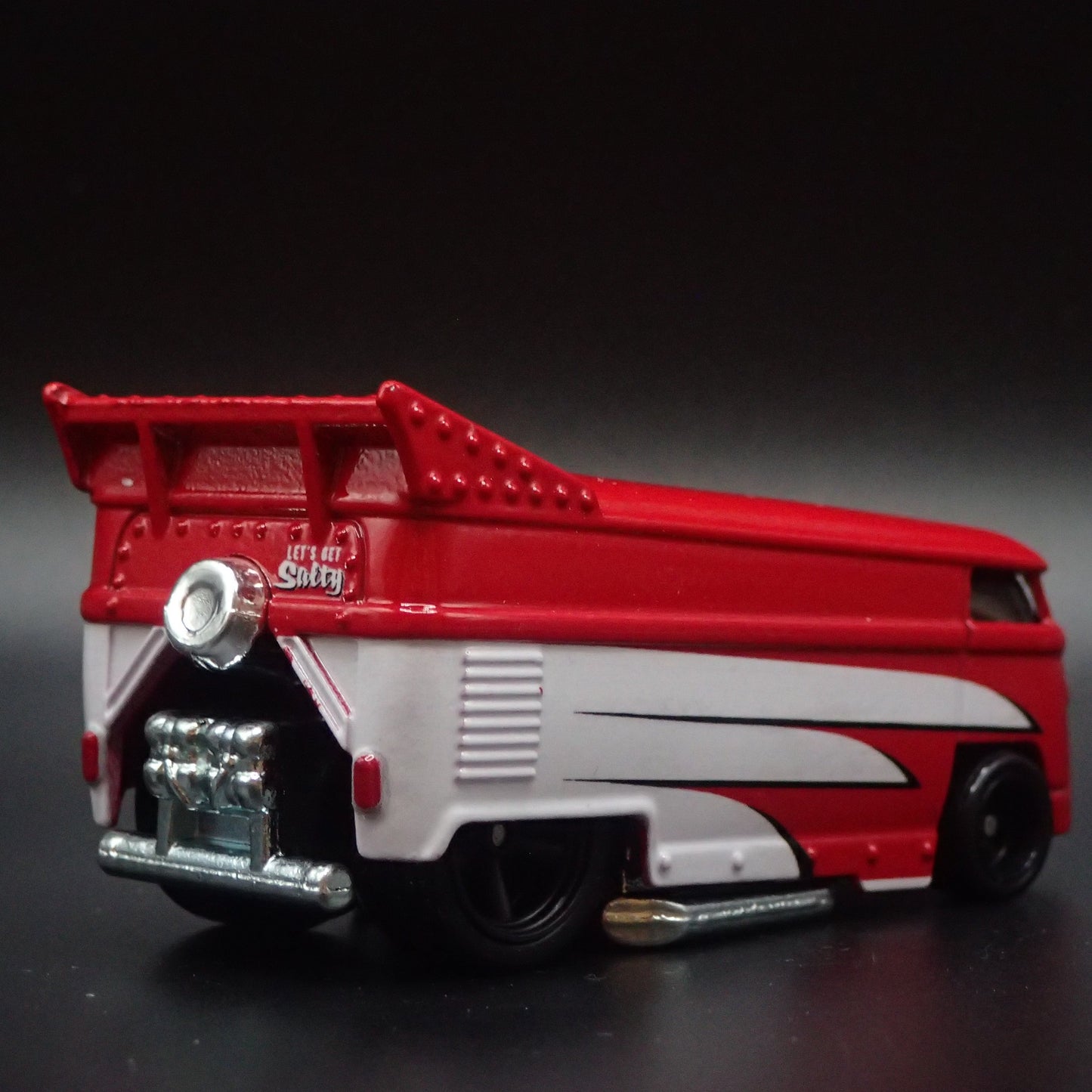 1950-1967 VW VOLKSWAGEN DRAG BUS NHRA RED 1/64 SCALE DIORAMA DIECAST MODEL CAR