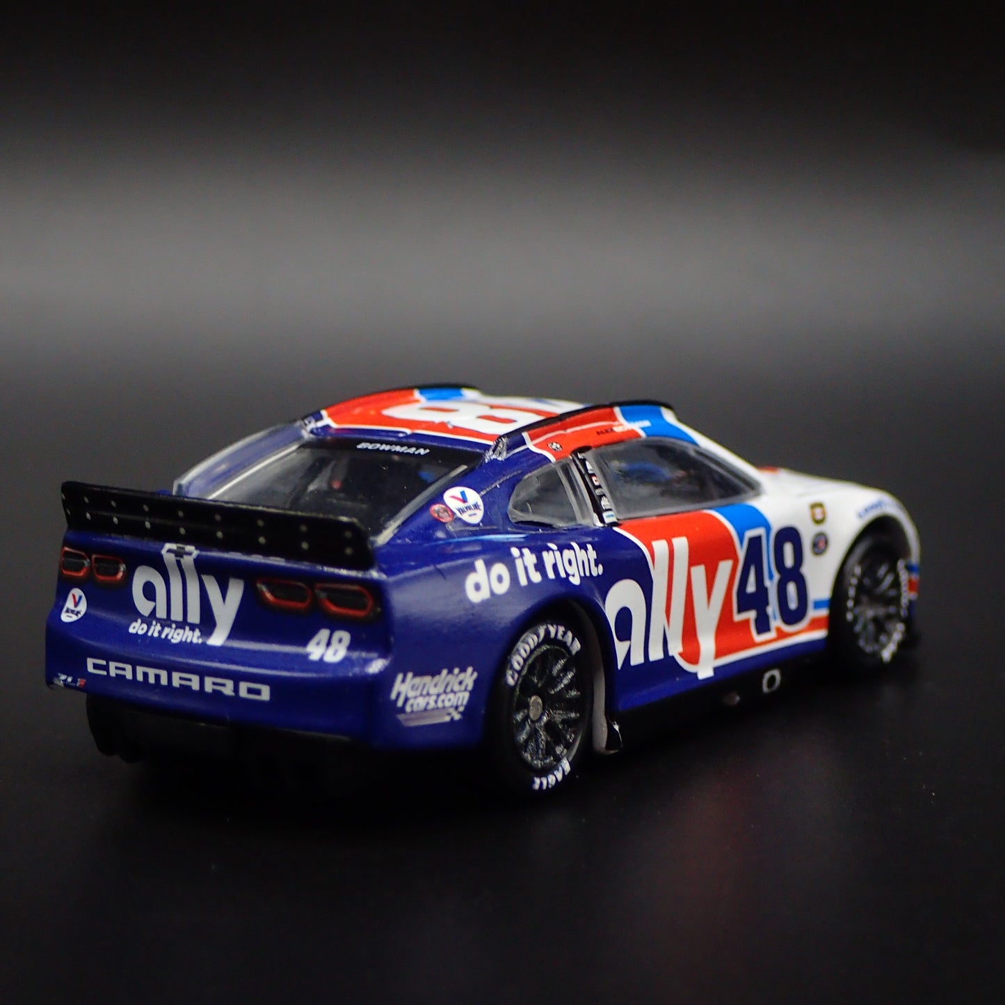2022 CHEVY CAMARO ZL1 #48 ALEX BOWMAN ALLY THROWBACK NASCAR 1:64 SCALE MODEL CAR