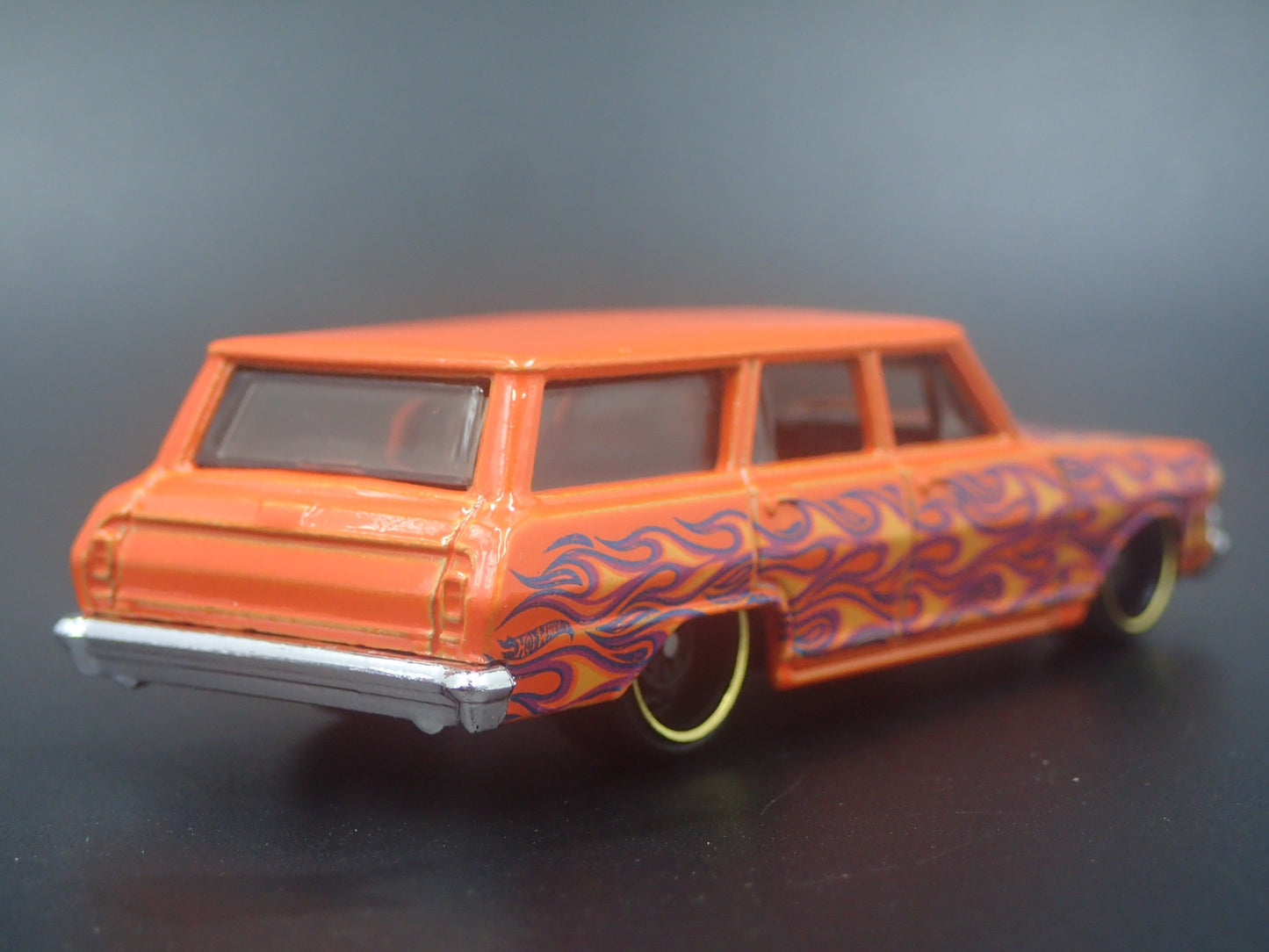 1964 CHEVY CHEVROLET NOVA II STATION WAGON ORANGE 1:64 SCALE DIECAST MODEL CAR