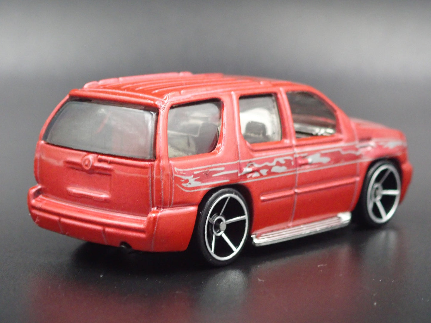 2007-2014 CADILLAC CADDY ESCALADE RARE 1:64 SCALE COLLECTIBLE DIECAST MODEL CAR