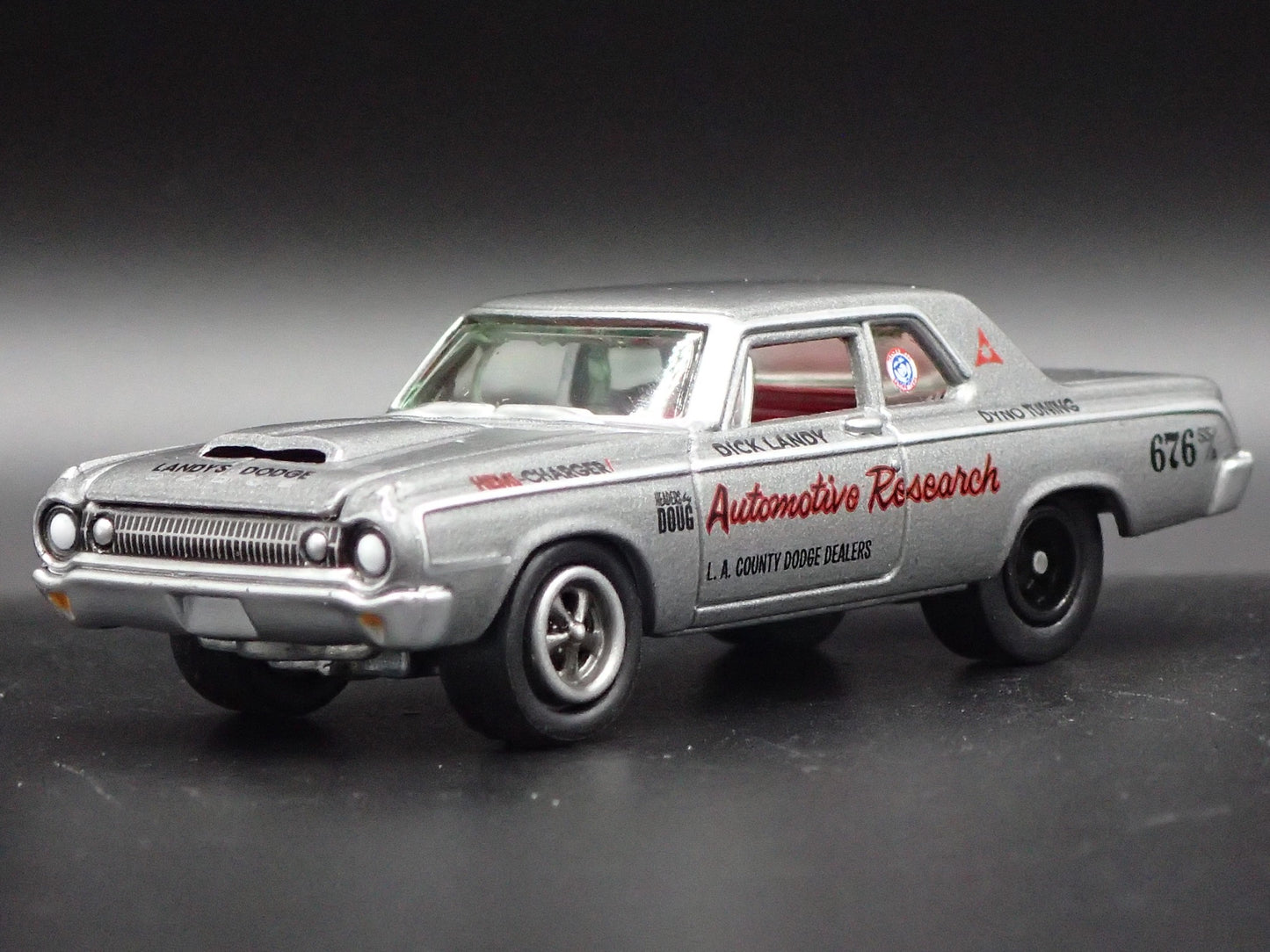1964 64 DODGE 330 DICK LANDY NHRA DRAG 1/64 SCALE DIORAMA DIECAST MODEL CAR