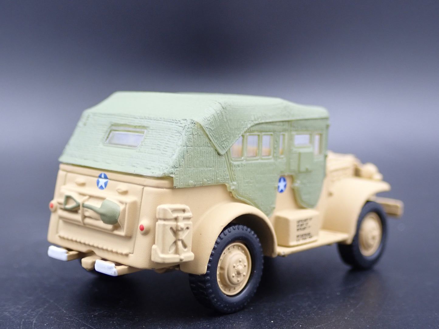 WWII DODGE WC57 COMMAND CAR ARMY MILITARY 1:64 SCALE DIORAMA DIECAST MODEL CAR