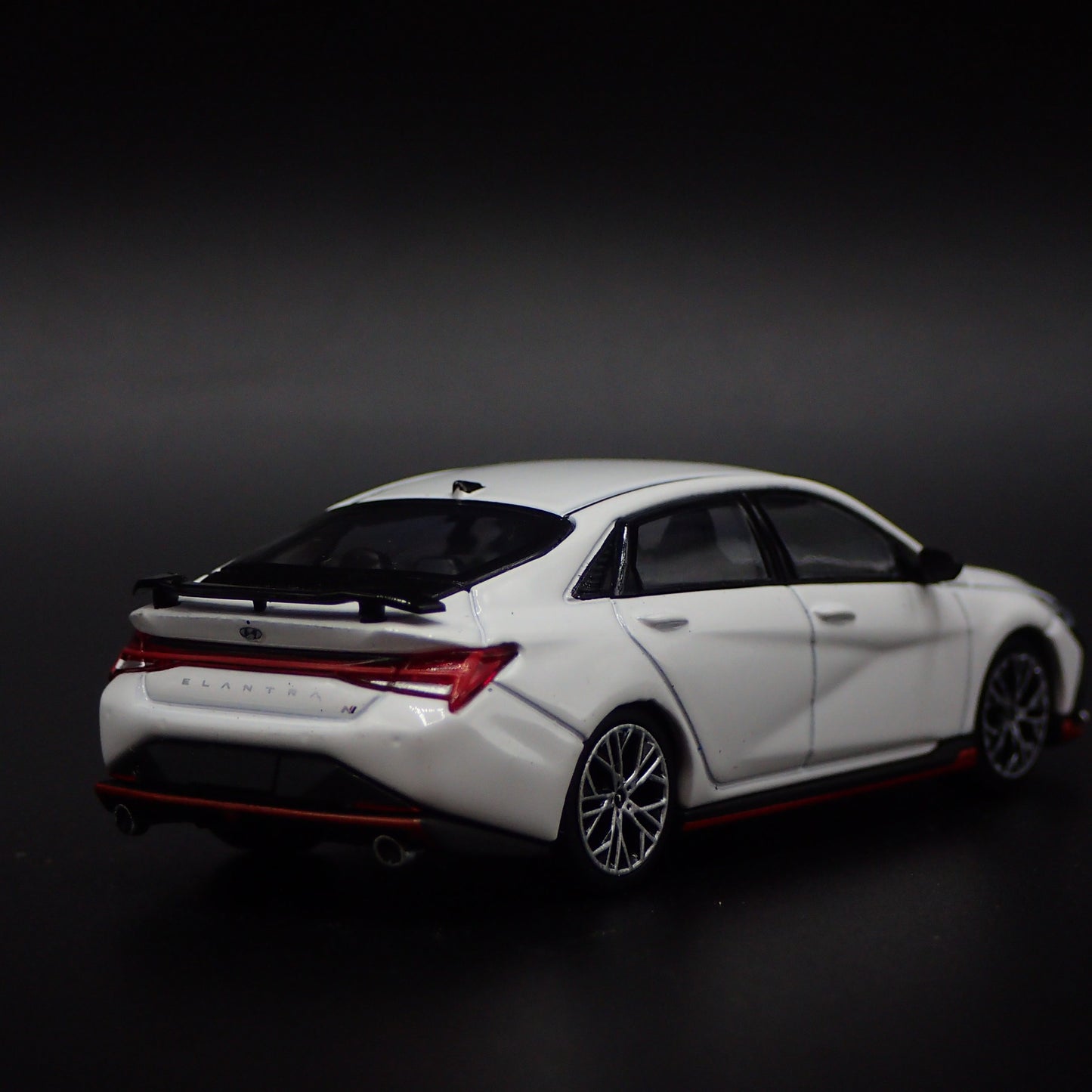 2021-2025 HYUNDAI ELANTRA N WHITE 1:64 SCALE COLLECTIBLE DIECAST MODEL CAR