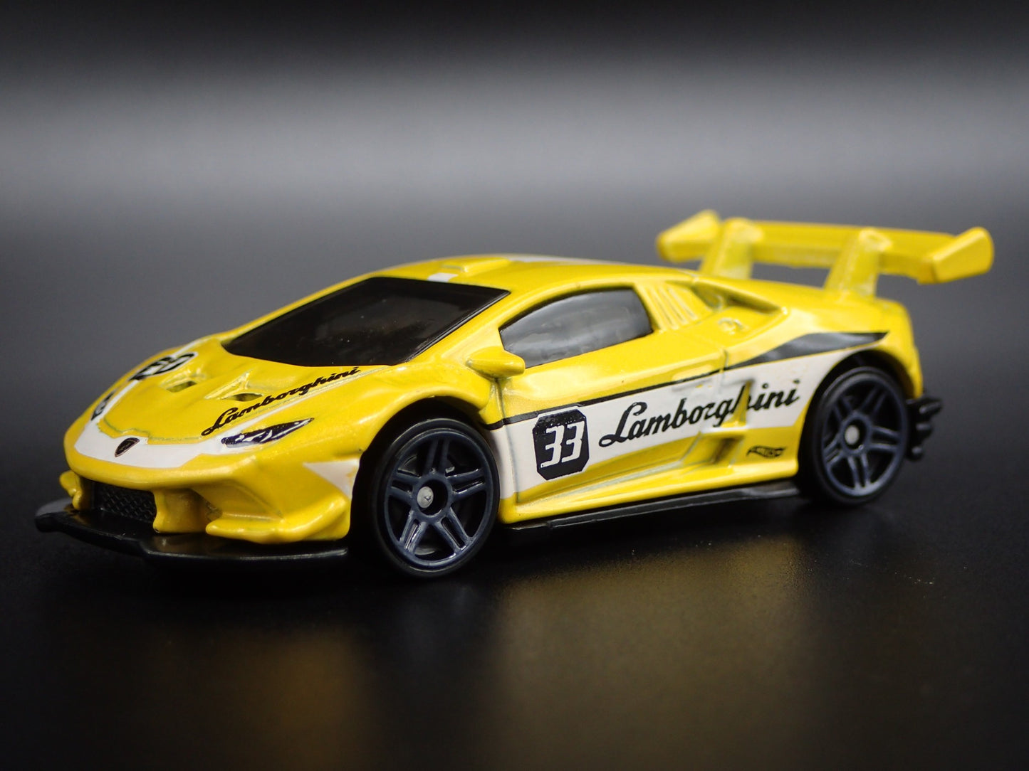 2014-2024 LAMBORGHINI HURACAN LP 620-2 SUPER TROFEO 1:64 SCALE DIECAST MODEL CAR