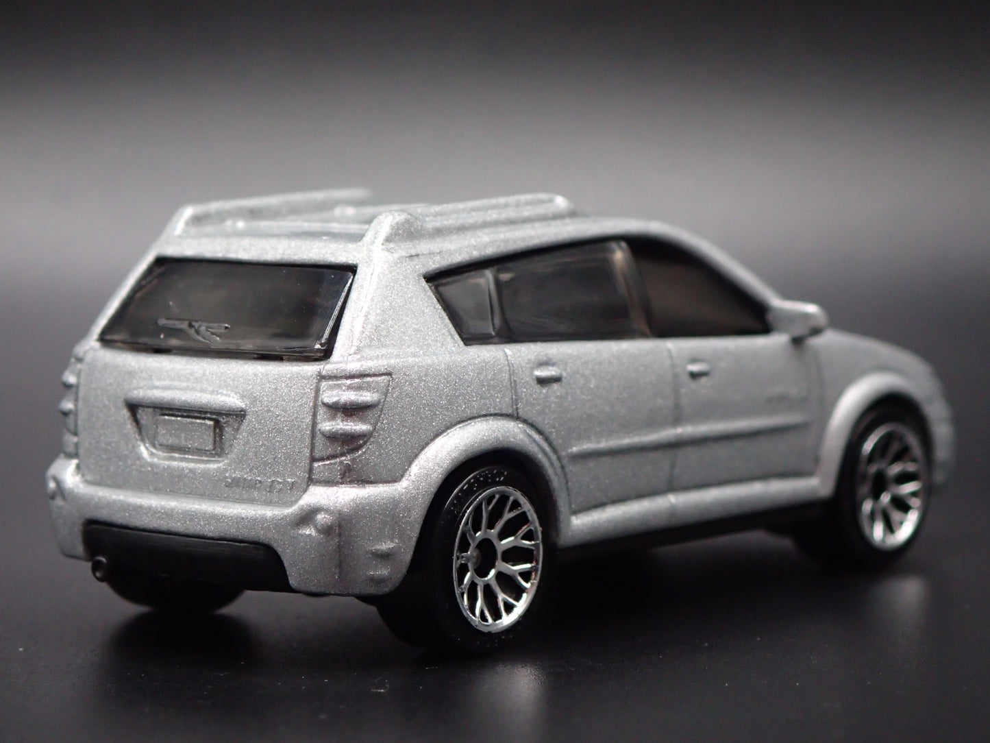 2003-2008 PONTIAC VIBE GT SILVER 1:64 SCALE COLLECTIBLE DIECAST MODEL CAR