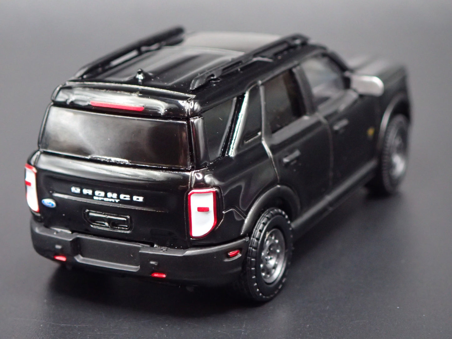 2021-2025 FORD BRONCO SPORT SUV 1:64 SCALE COLLECTIBLE DIORAMA DIECAST MODEL CAR