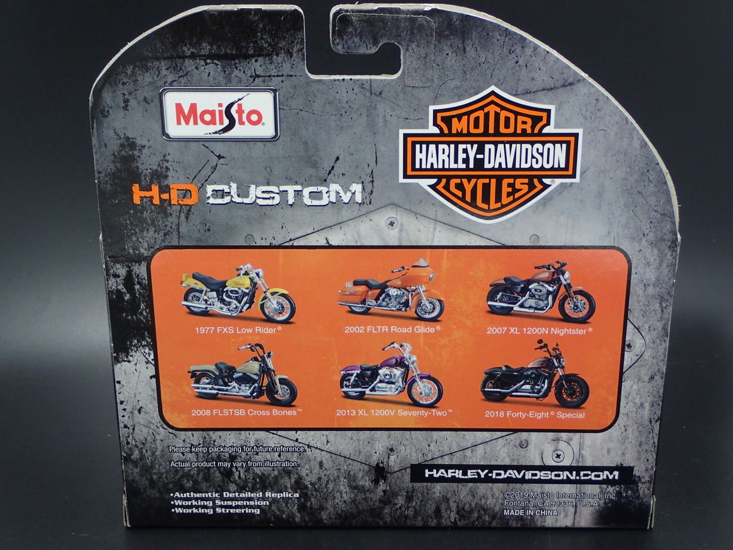 2008 FLSTSB CROSS BONES HARLEY DAVIDSON MOTORCYCLE MAISTO SERIES 38 1/18 MODEL