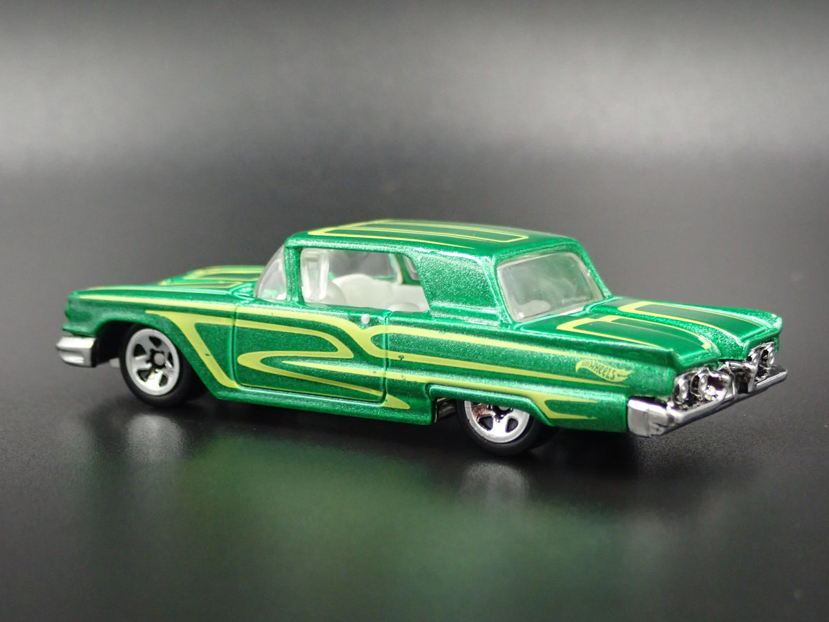1958 58 FORD THUNDERBIRD TBIRD 1:64 SCALE COLLECTIBLE DIORAMA DIECAST MODEL CAR-Burning Rubber Toy Company