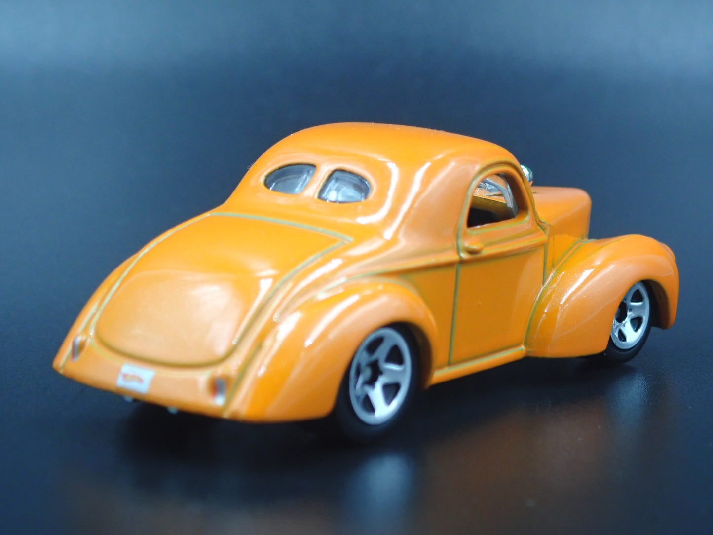 1941 41 WILLYS COUPE ORANGE 1:64 SCALE COLLECTIBLE DIORAMA DIECAST MODEL CAR