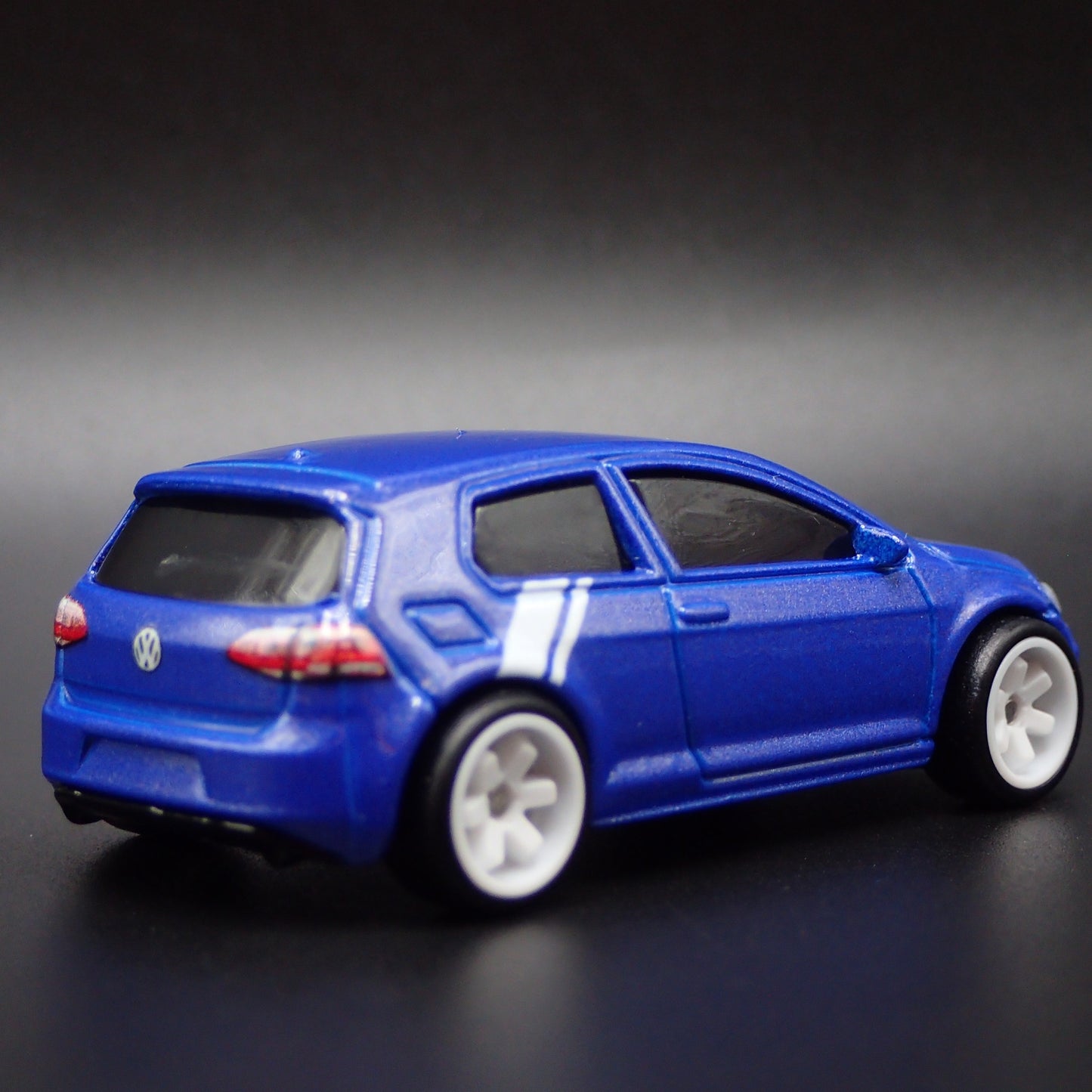 2012-2021 VW VOLKSWAGEN GOLF GTI MK7 1:64 SCALE COLLECTIBLE DIECAST MODEL CAR