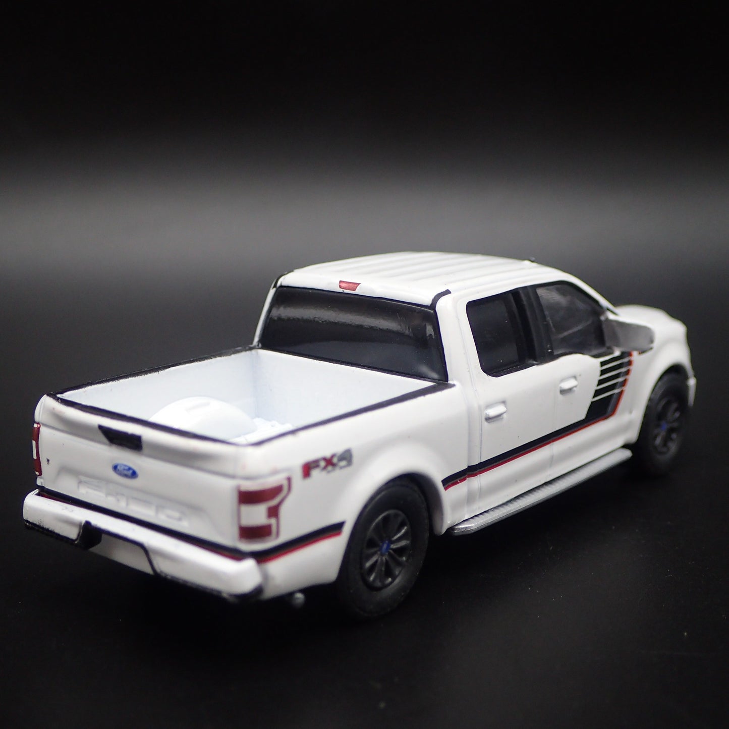 2015-2020 FORD F150 LARIAT FX4 PICKUP TRUCK WHITE 1:64 SCALE DIECAST MODEL CAR