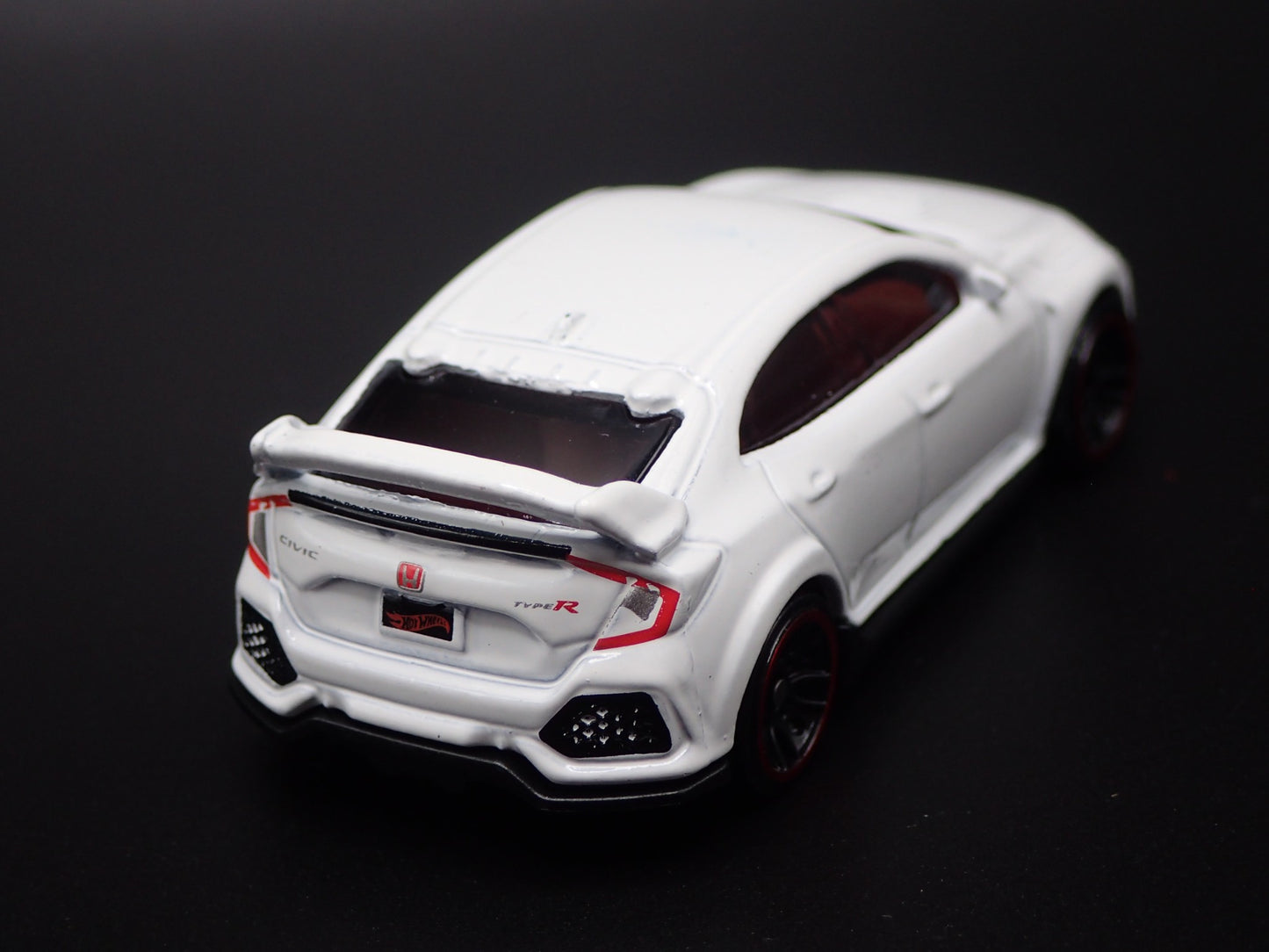 2017-2019 HONDA CIVIC TYPE R 4 FOUR DOOR 1:64 SCALE DIORAMA DIECAST MODEL CAR