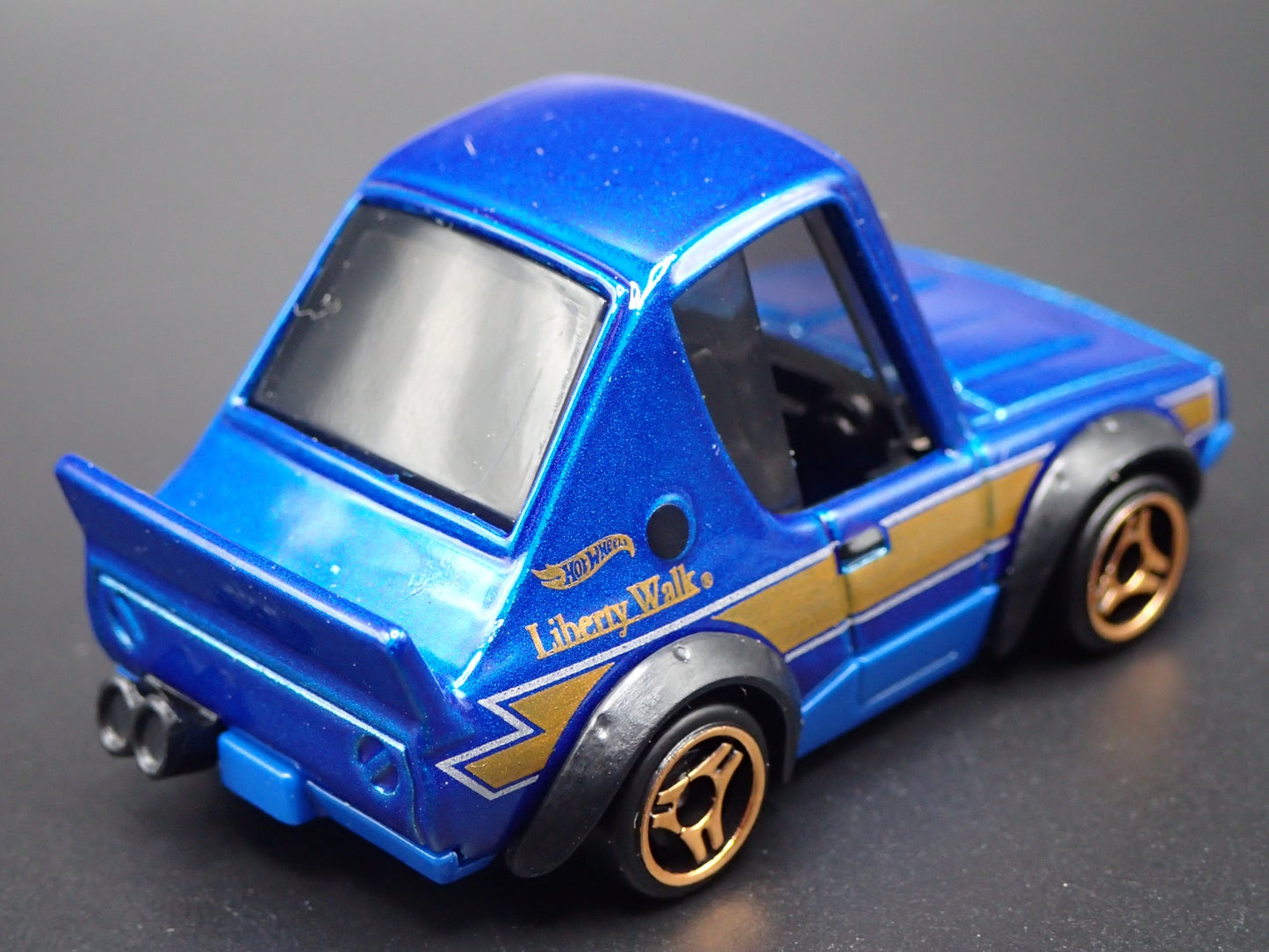 1972-1973 NISSAN SKYLINE 2000 GTR LBWK TOONED 1:64 SCALE DIECAST MODEL CAR