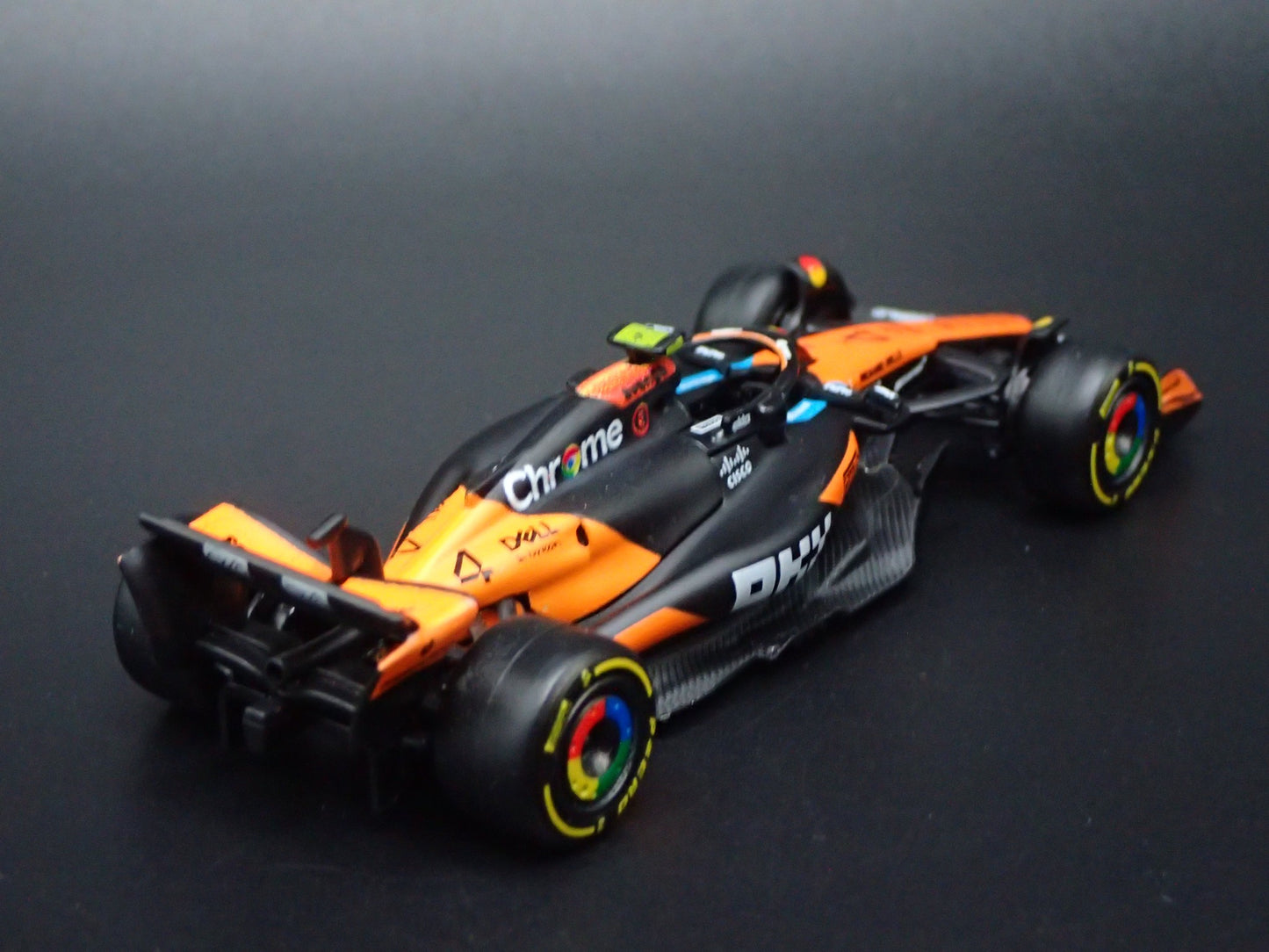 MCLAREN MCL39 #4 2025 LANDO NORRIS F1 AUSTRALIAN GP 1:64 SCALE DIECAST MODEL CAR