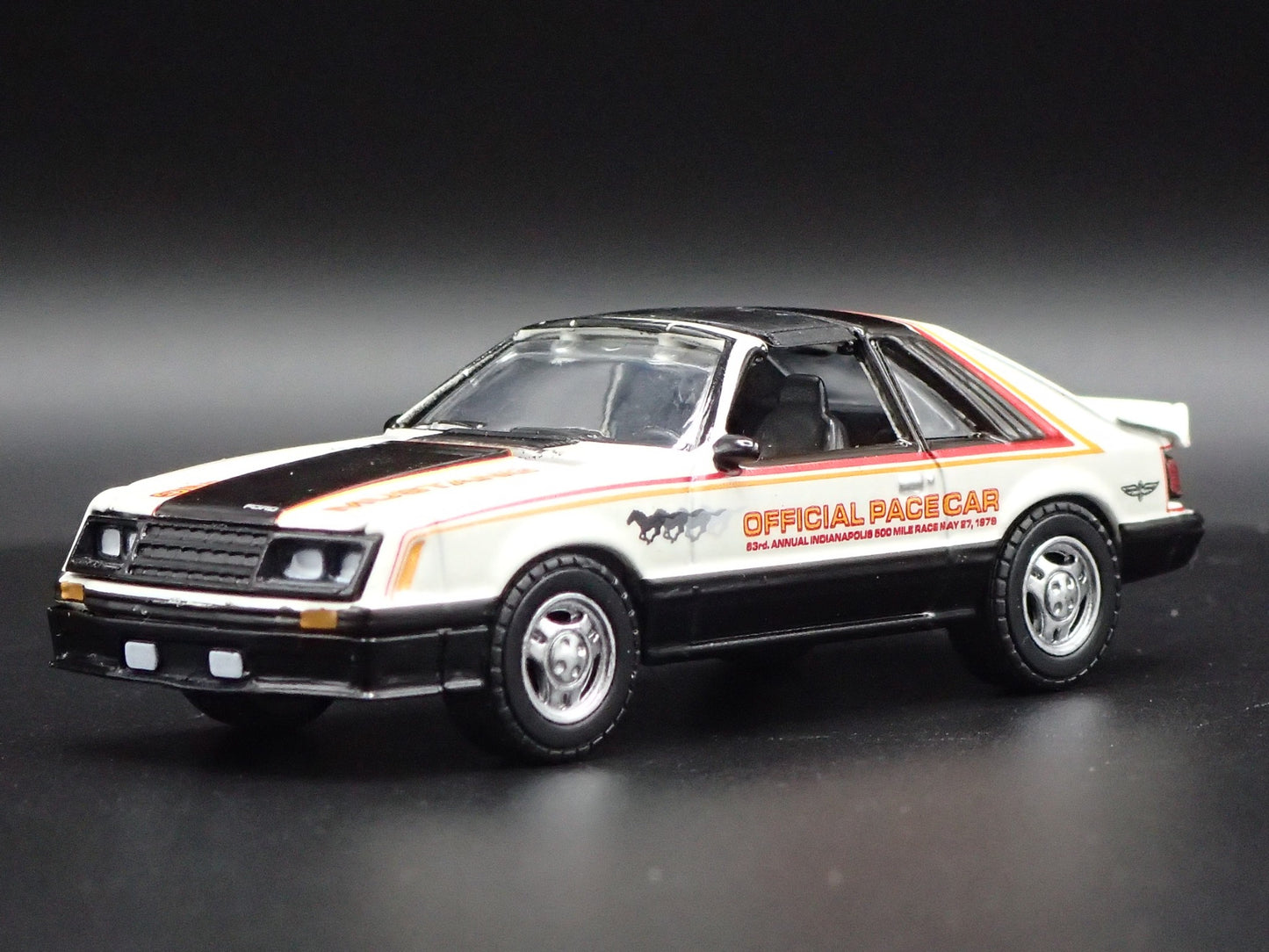 1979 79 FORD MUSTANG PACE CAR INDIANAPOLIS 500 RARE 1:64 SCALE DIECAST MODEL CAR