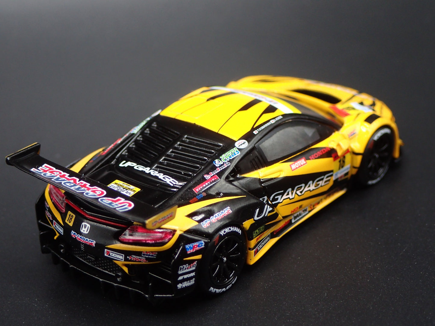 HONDA NSX GT3 EVO22 #18 SUPER CAR 2023 GT SERIES 1:64 SCALE DIECAST MODEL CAR