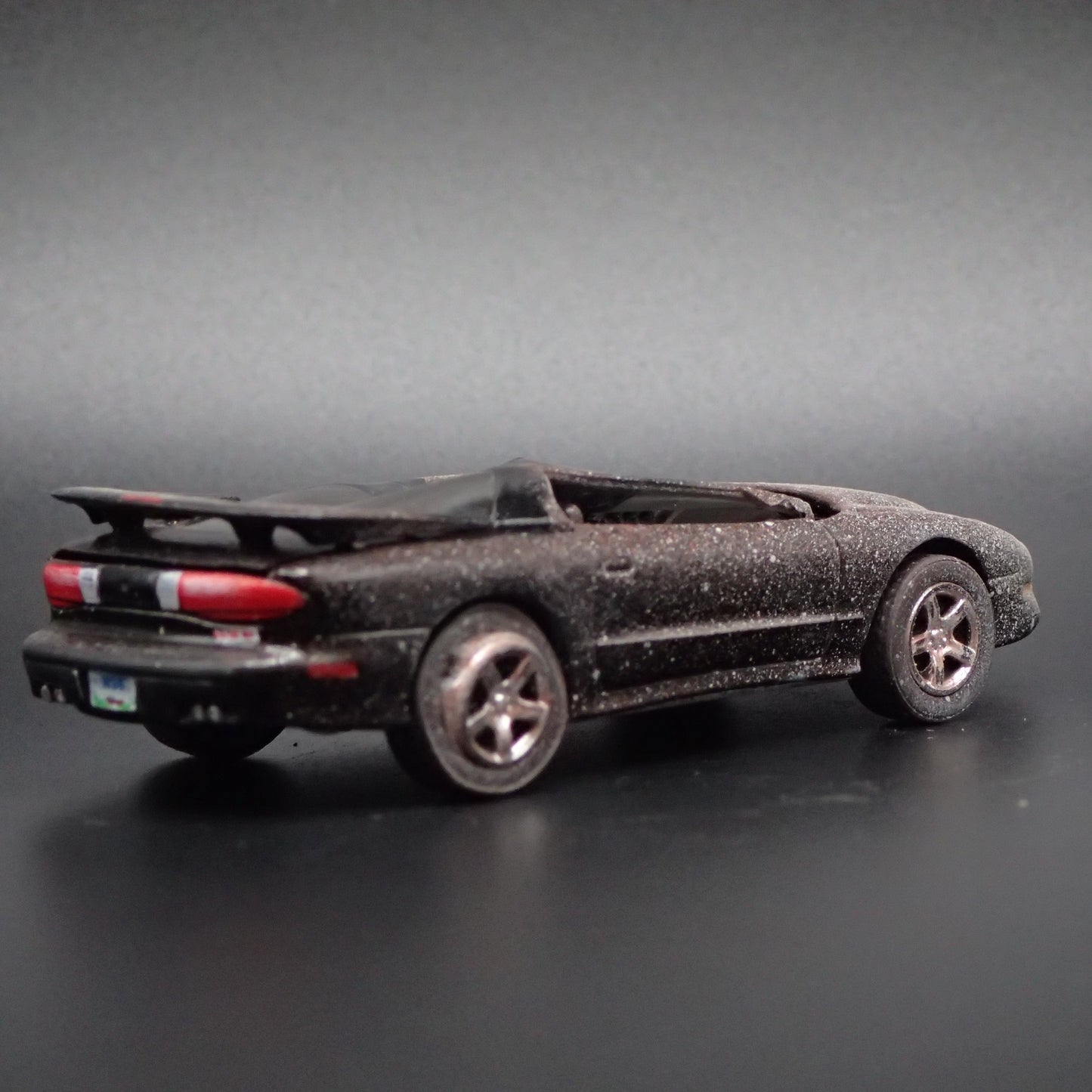 1997 97 PONTIAC FIREBIRD T/A TA ROLLOVER JUNKYARD 1:64 SCALE DIECAST MODEL CAR