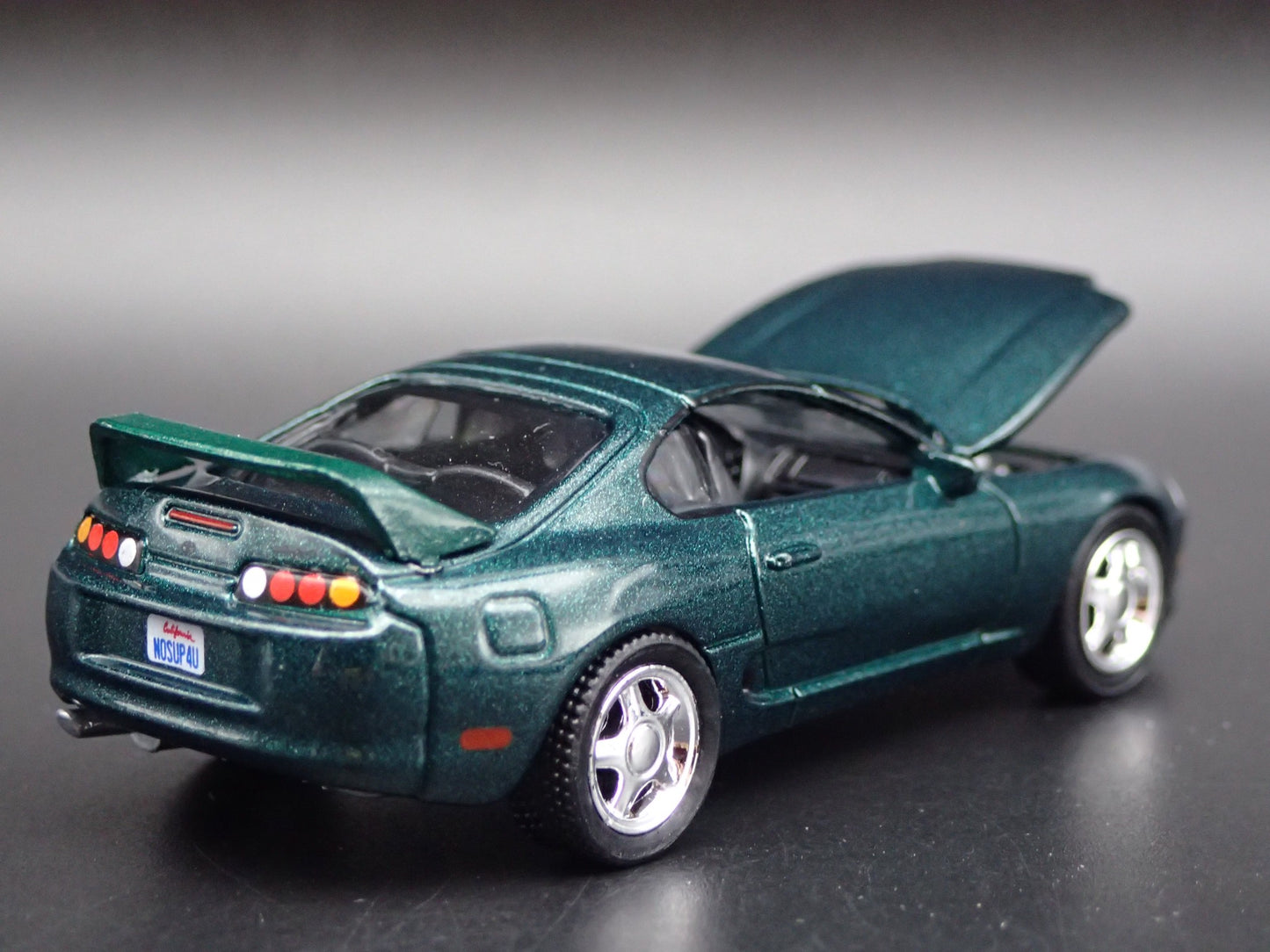 1993 - 2002 TOYOTA SUPRA GREEN 1/64 SCALE COLLECTIBLE DIORAMA DIECAST MODEL CAR