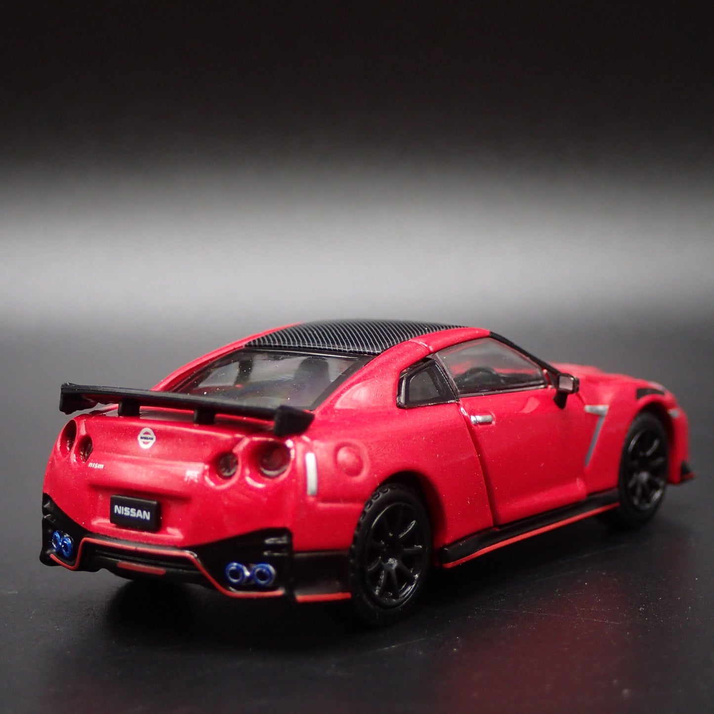 2007-2025 NISSAN GTR R35 NISMO 1:64 SCALE COLLECTIBLE DIORAMA DIECAST MODEL CAR