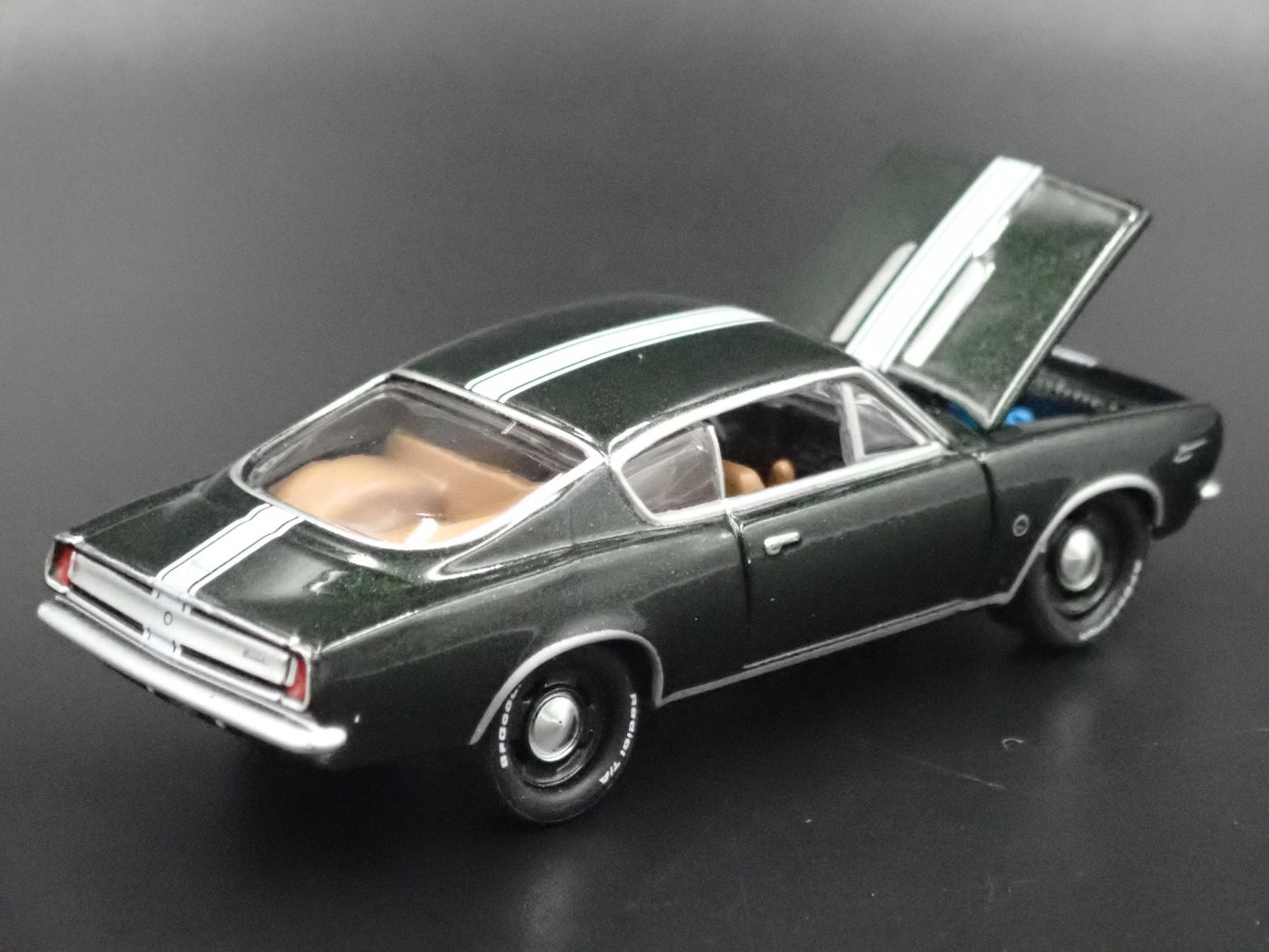 1967 67 PLYMOUTH BARRACUDA FASTBACK GREEN 1/64 SCALE DIORAMA DIECAST MODEL CAR